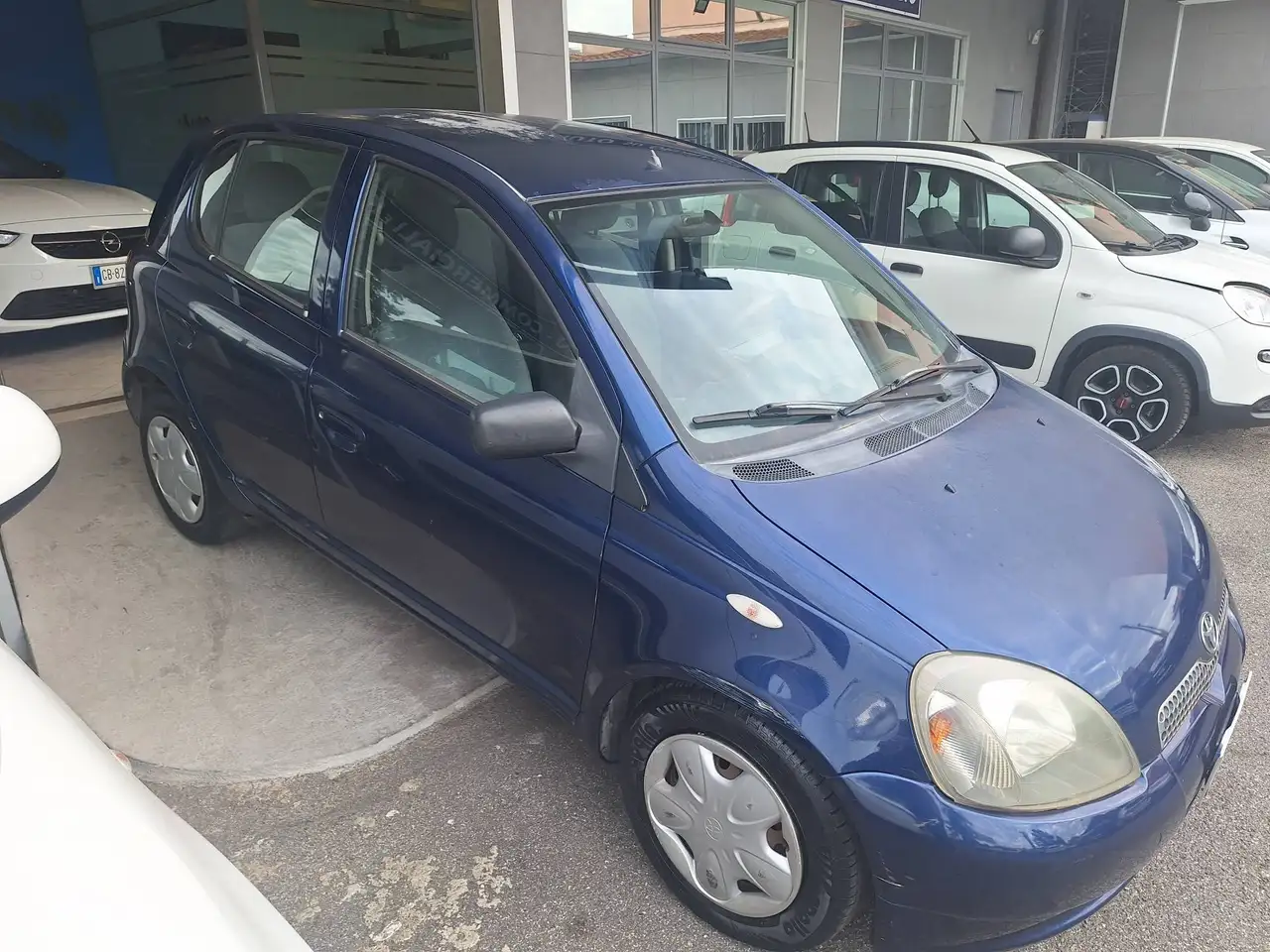 Toyota Yaris 5p 1.0 Sol, foto 3