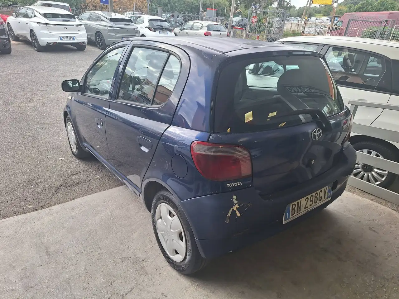 Toyota Yaris 5p 1.0 Sol, foto 4