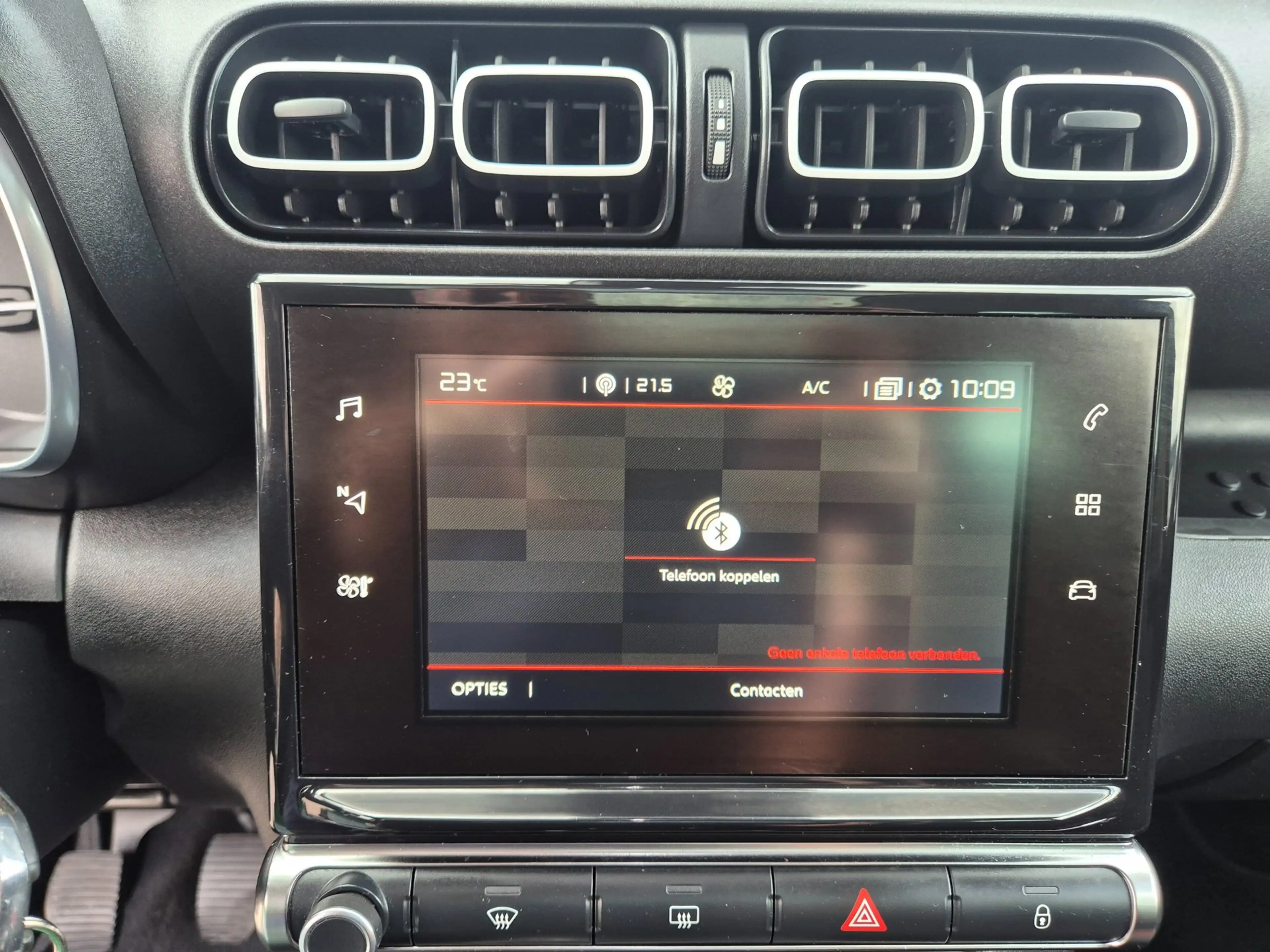 Citroen C3 Aircross 1.2 PureTech S&S Shine Pano, Trekhaak, NAP — photo 17