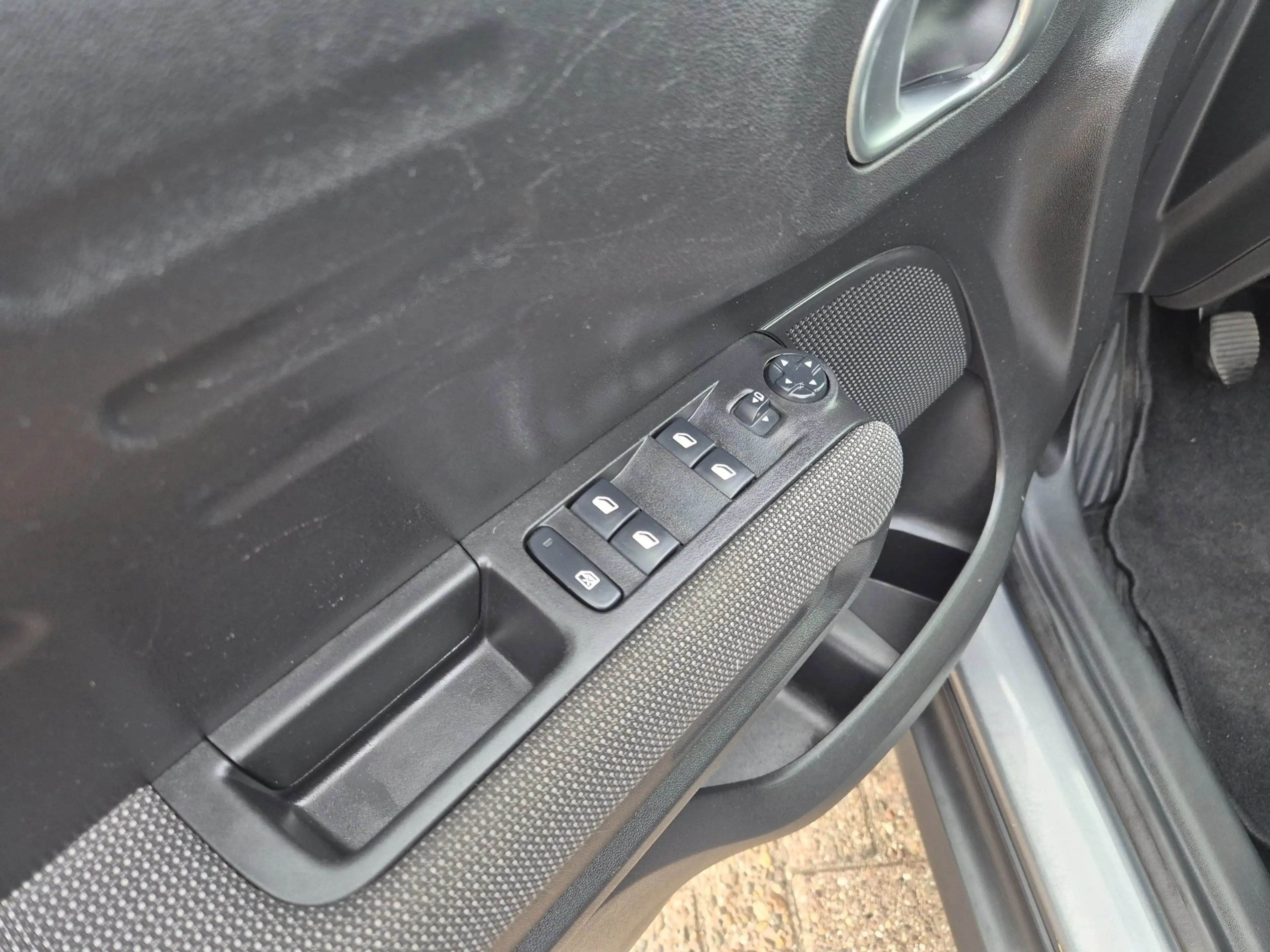 Citroen C3 Aircross 1.2 PureTech S&S Shine Pano, Trekhaak, NAP — photo 23
