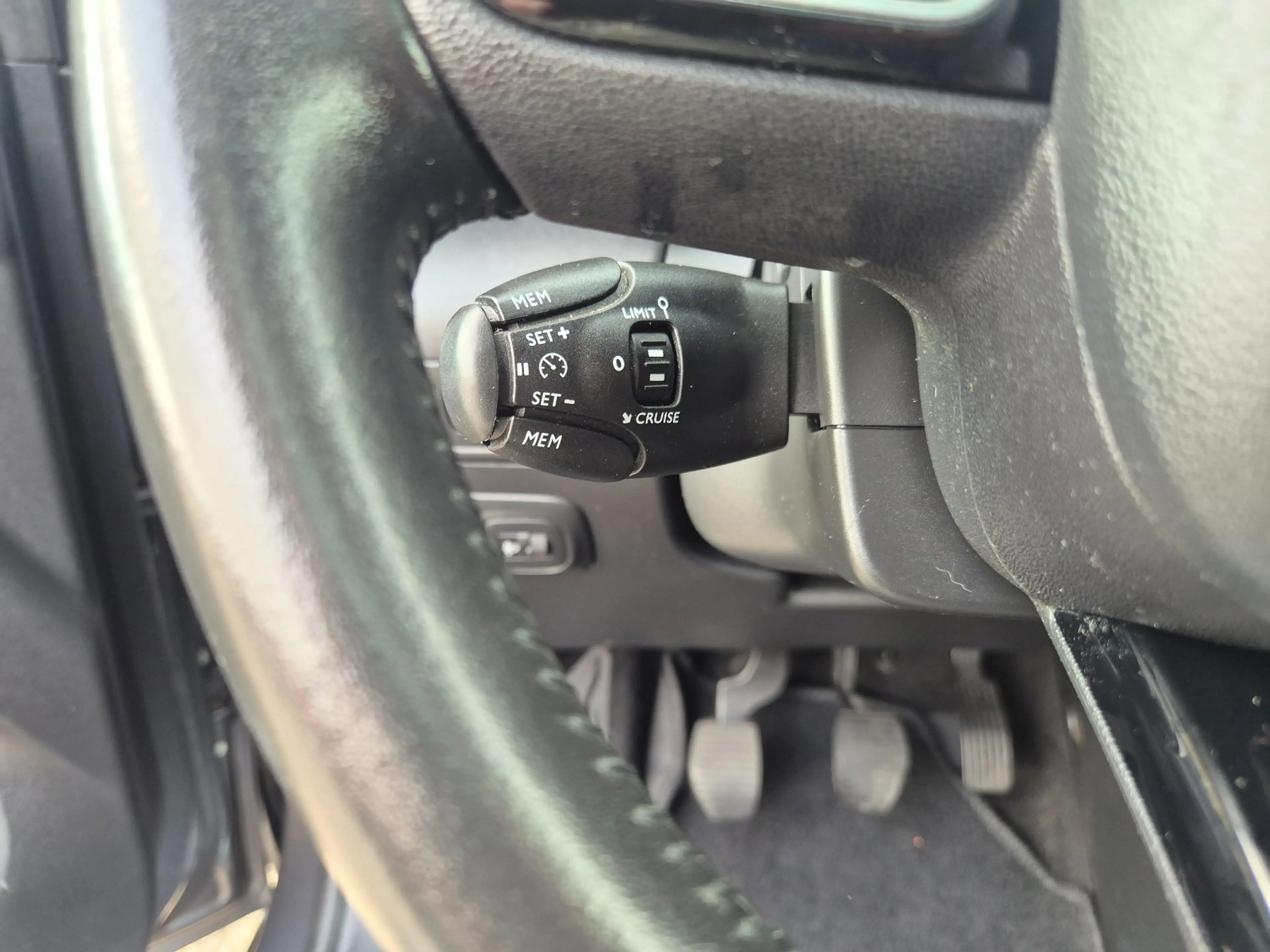Citroen C3 Aircross 1.2 PureTech S&S Shine Pano, Trekhaak, NAP — photo 12