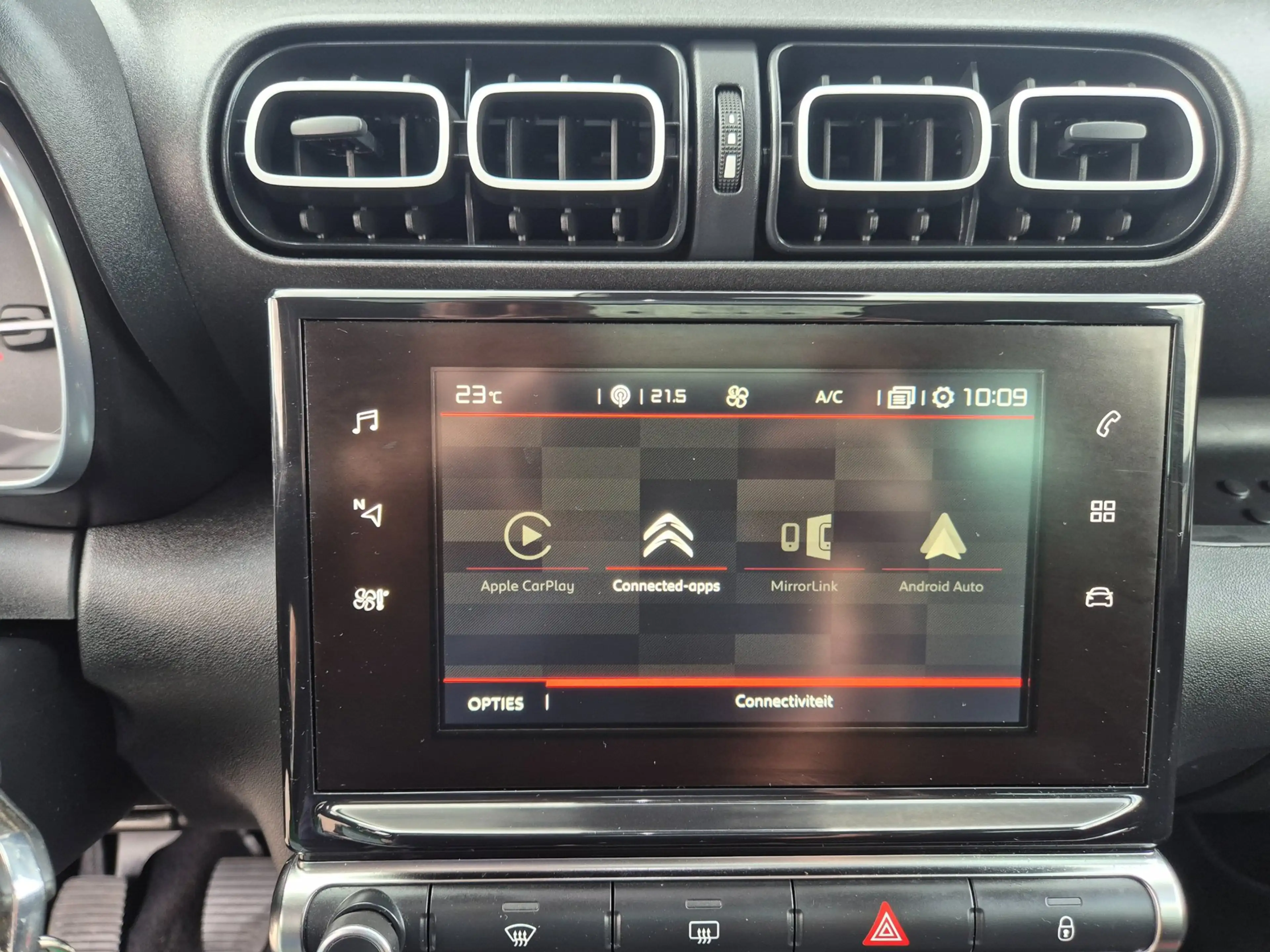 Citroen C3 Aircross 1.2 PureTech S&S Shine Pano, Trekhaak, NAP — photo 18