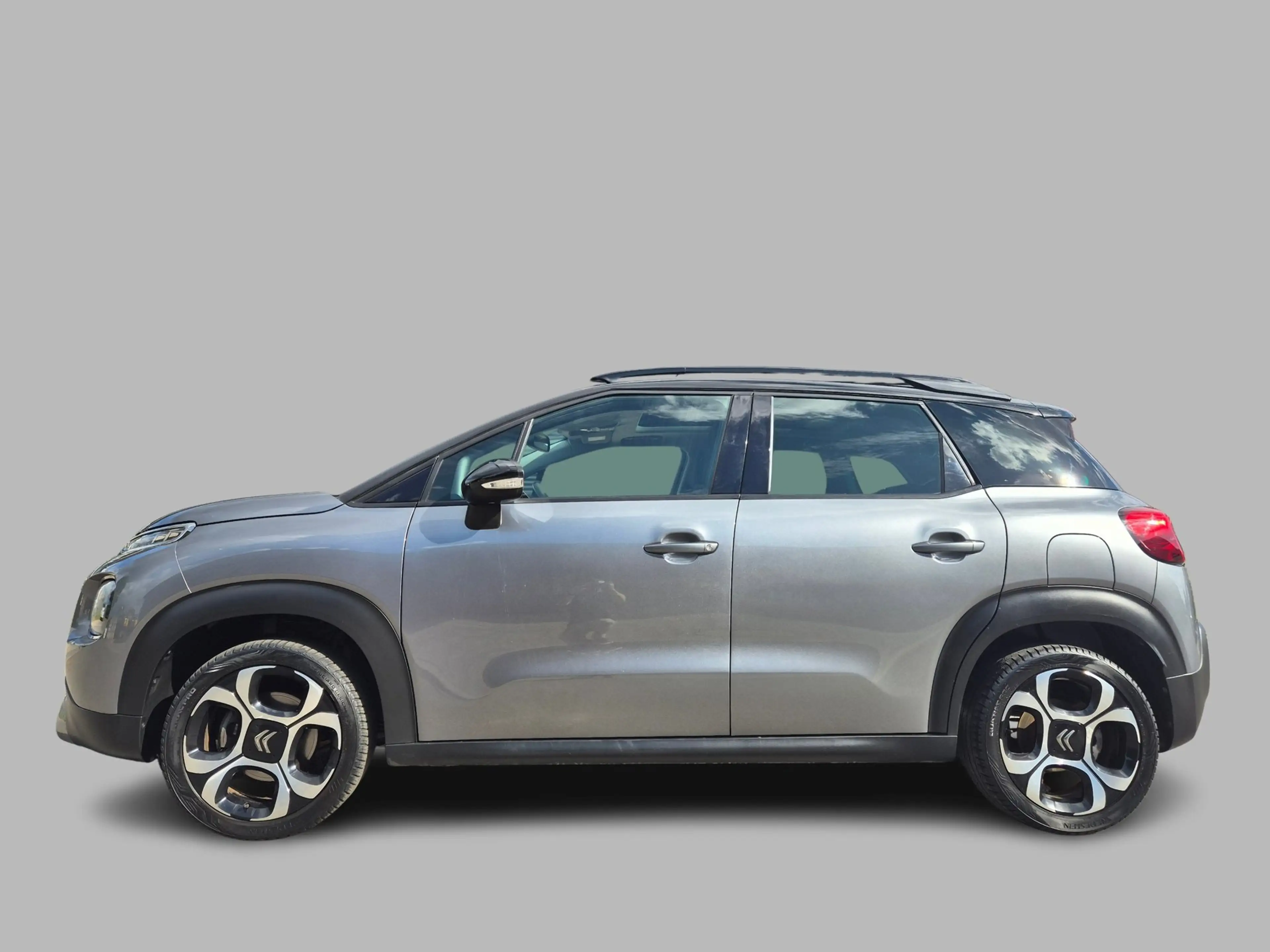 Citroen C3 Aircross 1.2 PureTech S&S Shine Pano, Trekhaak, NAP — photo 7