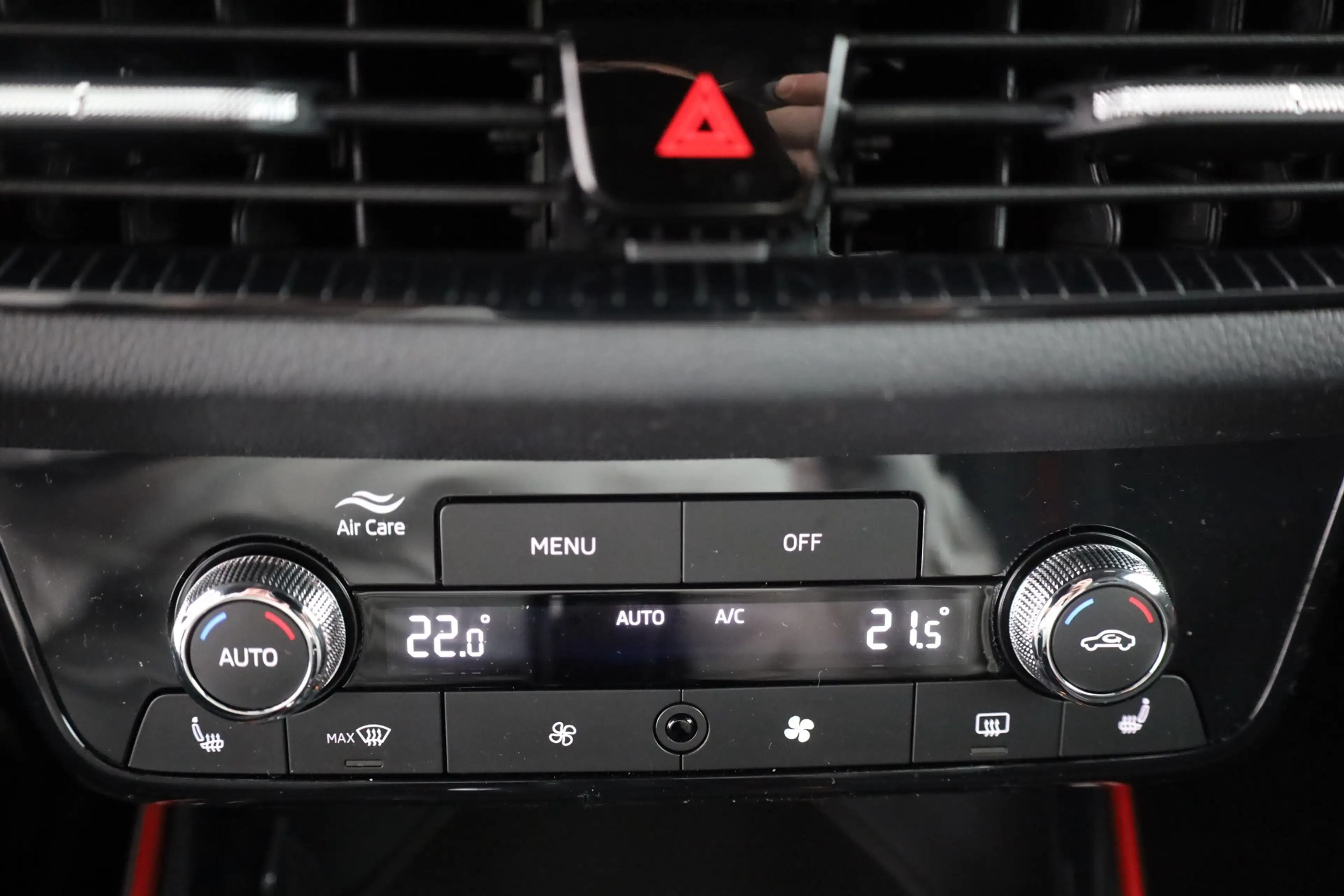 Skoda Fabia Monte Carlo 1.5 TSI DSG LED ACC Kamera — photo 12