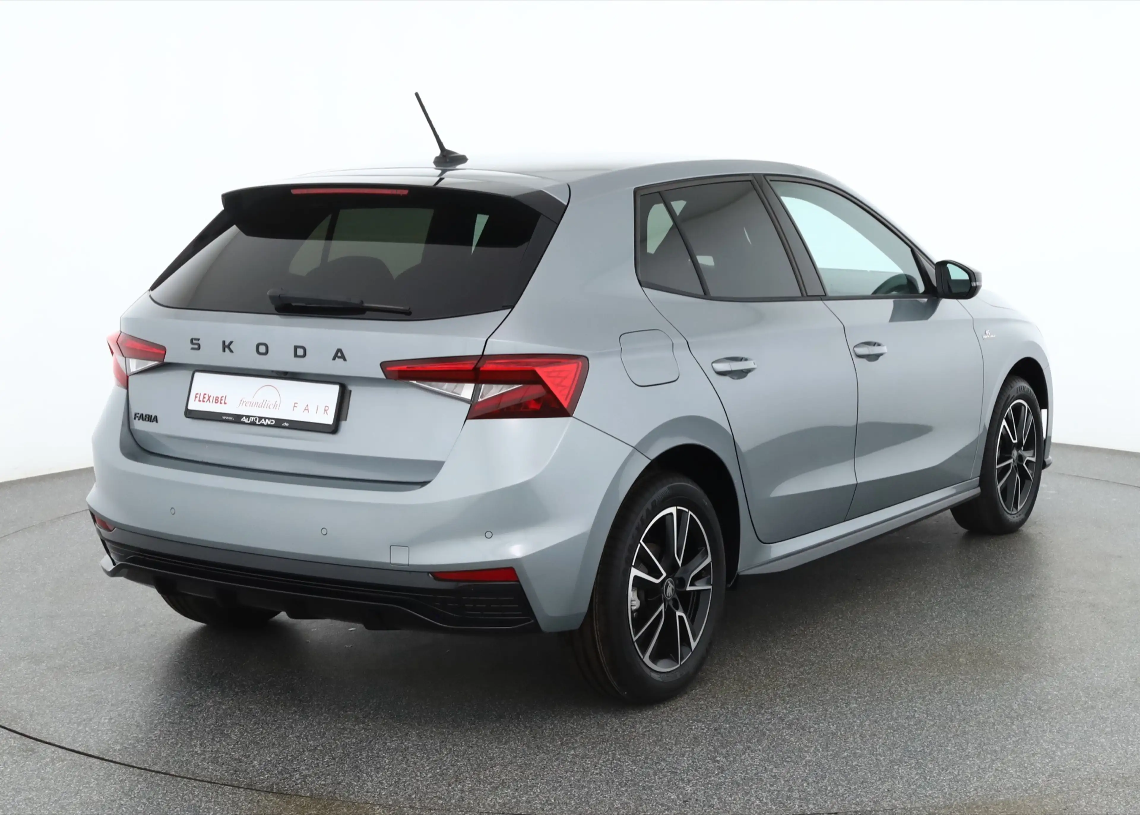 Skoda Fabia Monte Carlo 1.5 TSI DSG LED ACC Kamera — photo 5