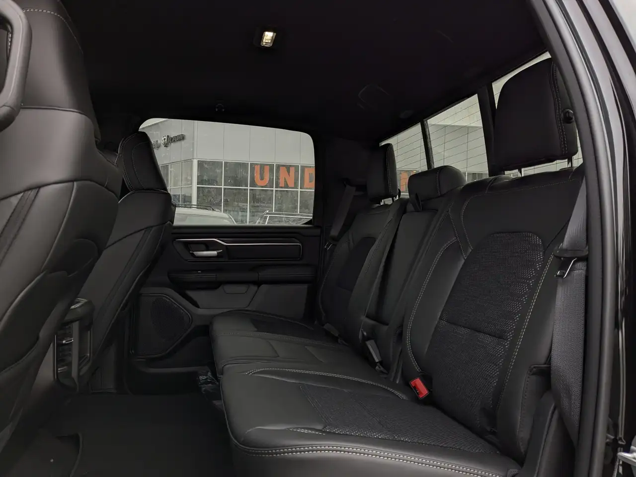 RAM 1500 fotografie RAM 1500