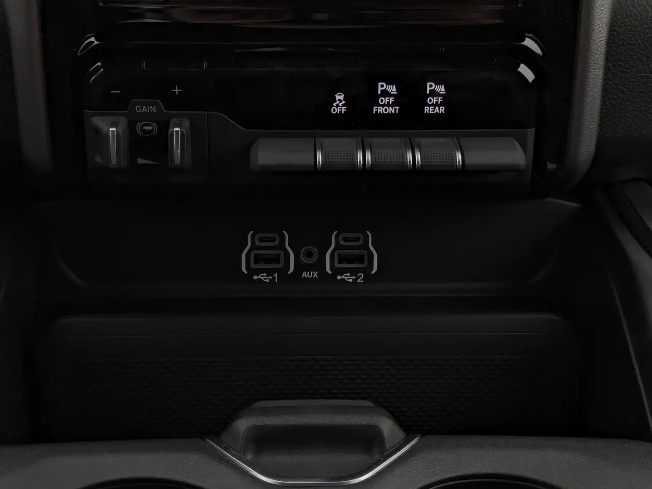 RAM 1500 fotografie RAM 1500
