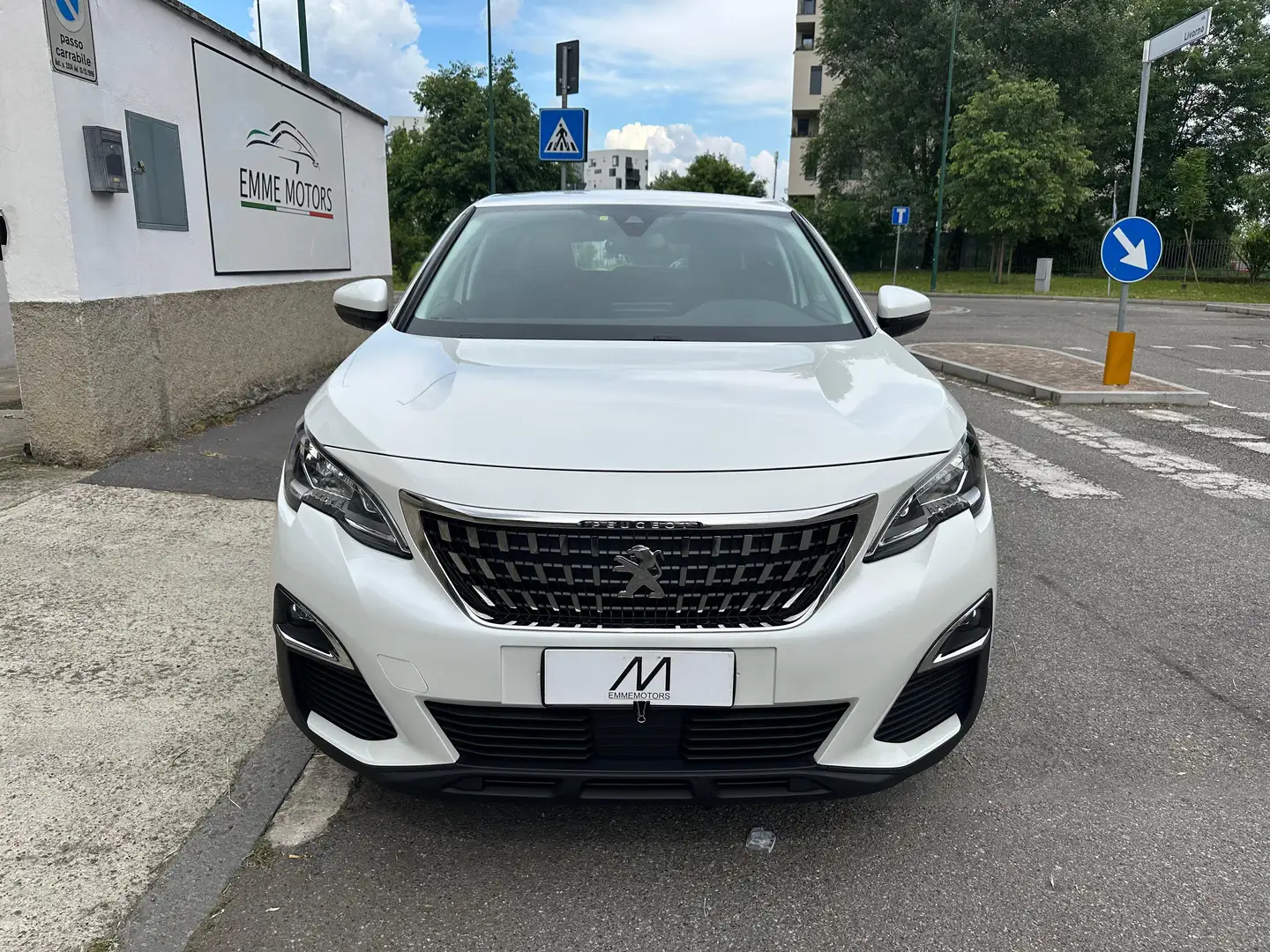 Peugeot 3008 1.5 bluehdi 131CV Business - AUT/NAV/PDC/CARPLAY Alb - 2