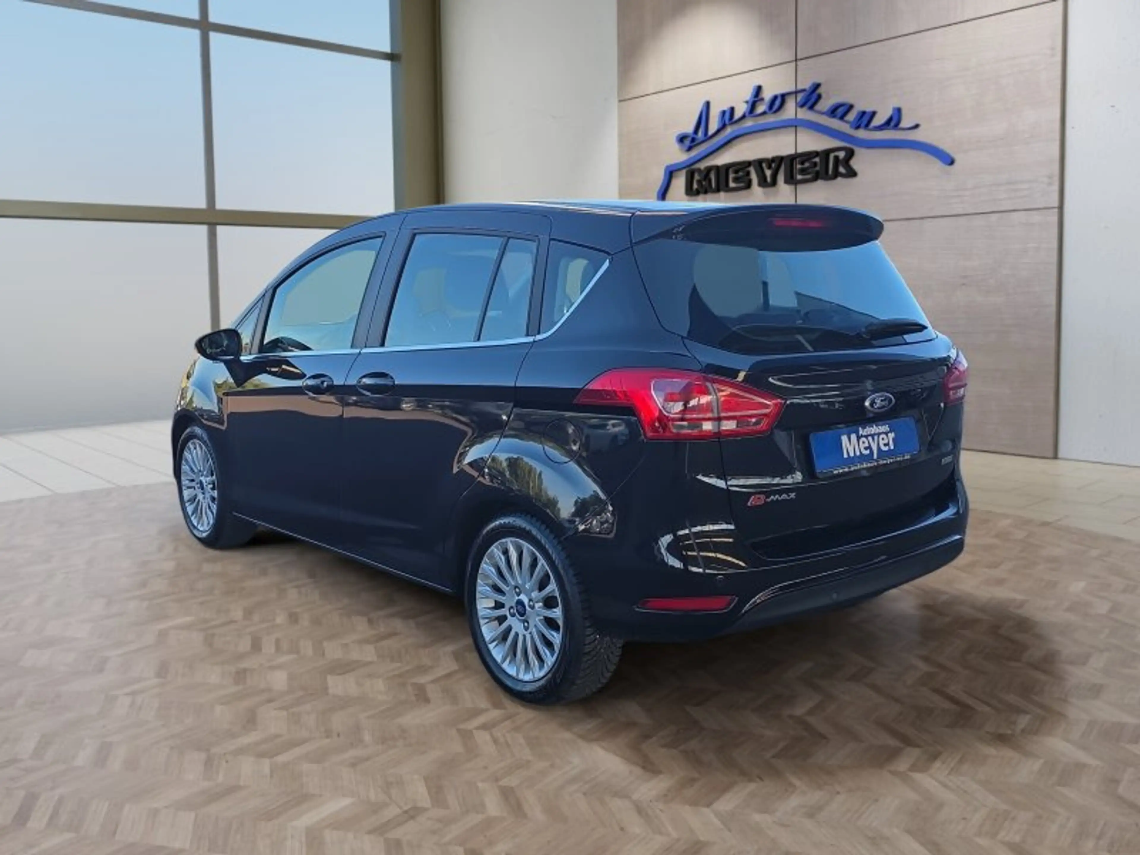 Ford B-Max 1.0 125PS 16*Alu/Navi/Pano/Winterp/Keyless — photo 3