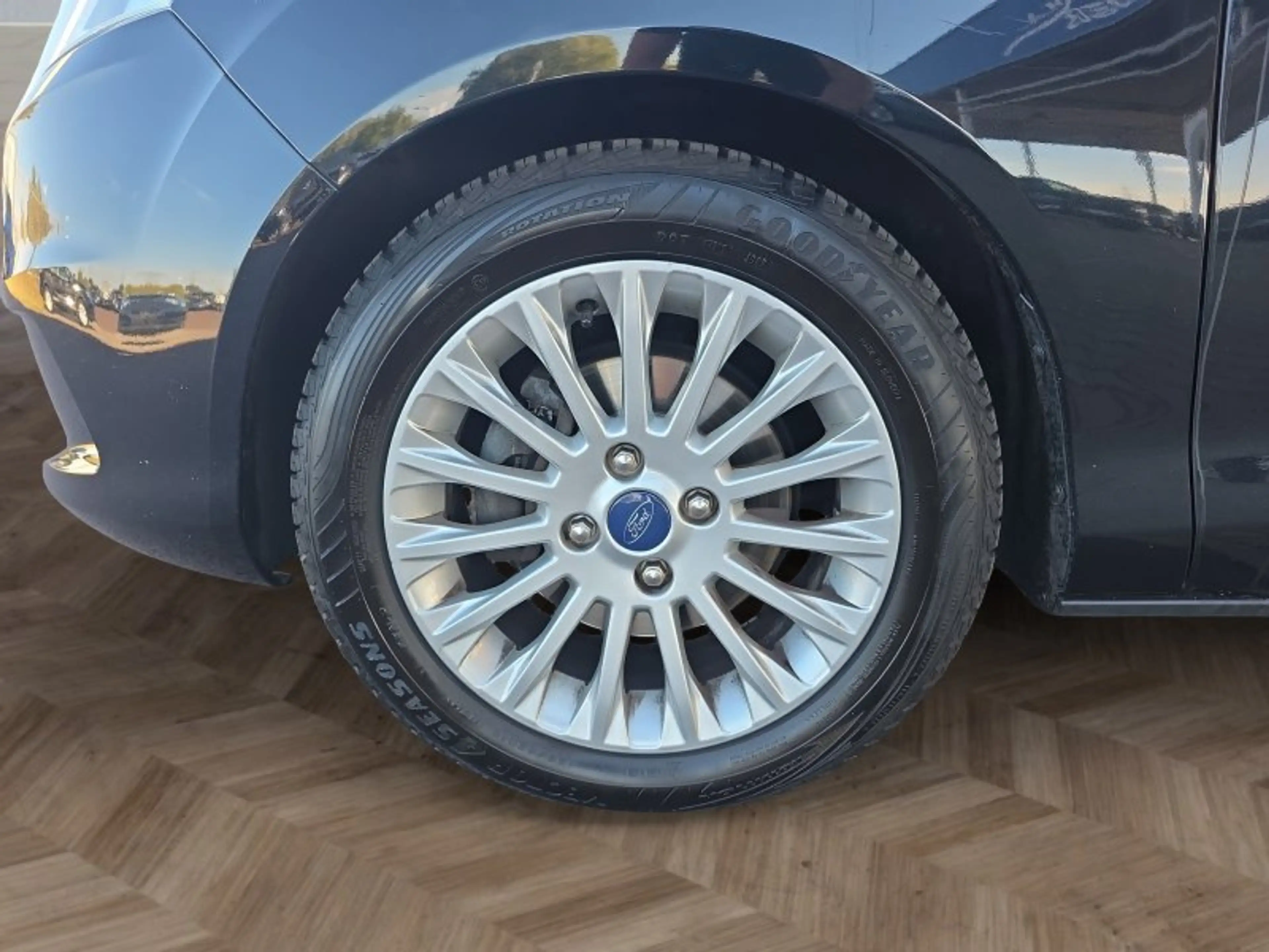 Ford B-Max 1.0 125PS 16*Alu/Navi/Pano/Winterp/Keyless — photo 15