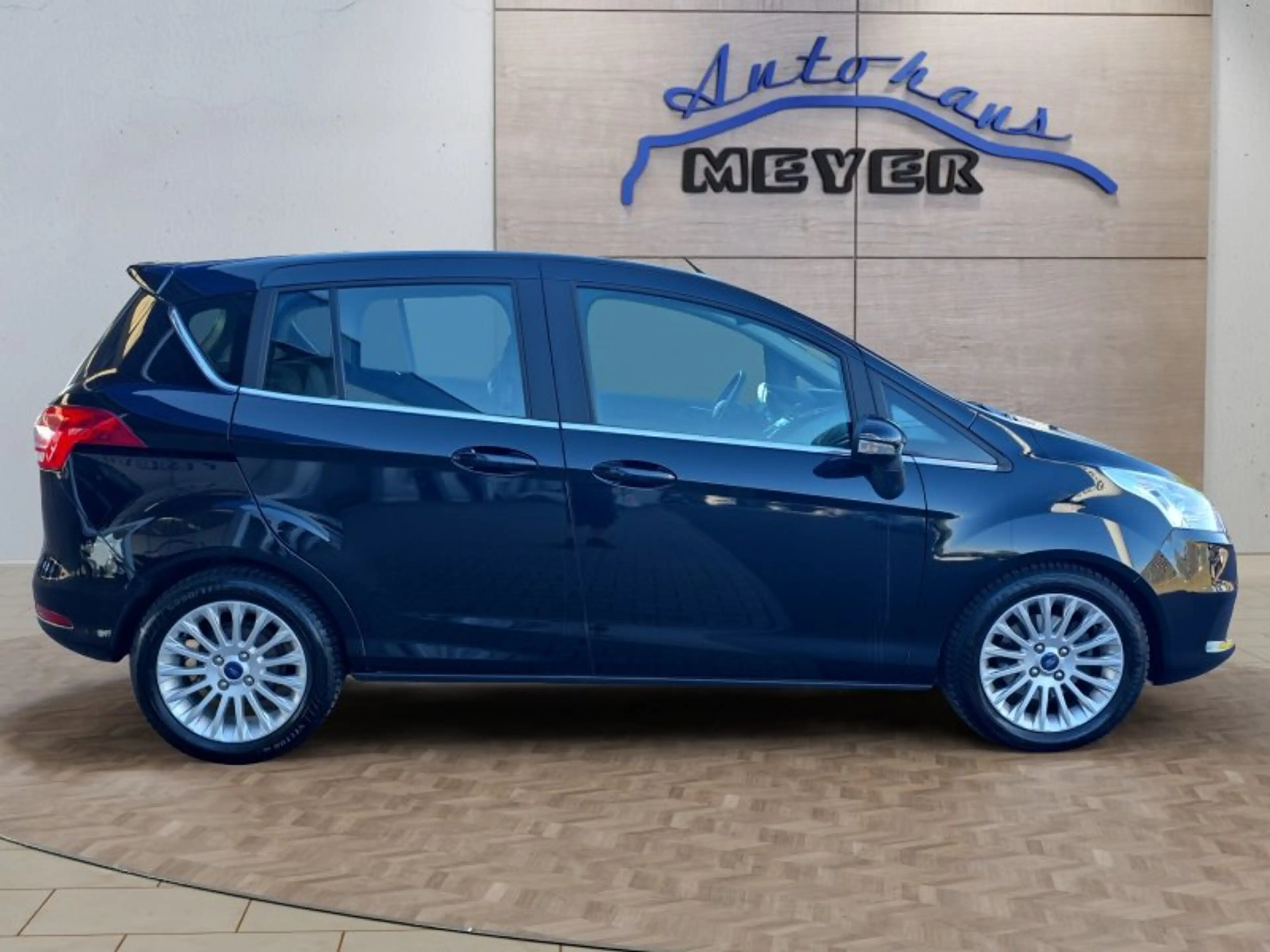 Ford B-Max 1.0 125PS 16*Alu/Navi/Pano/Winterp/Keyless — photo 6