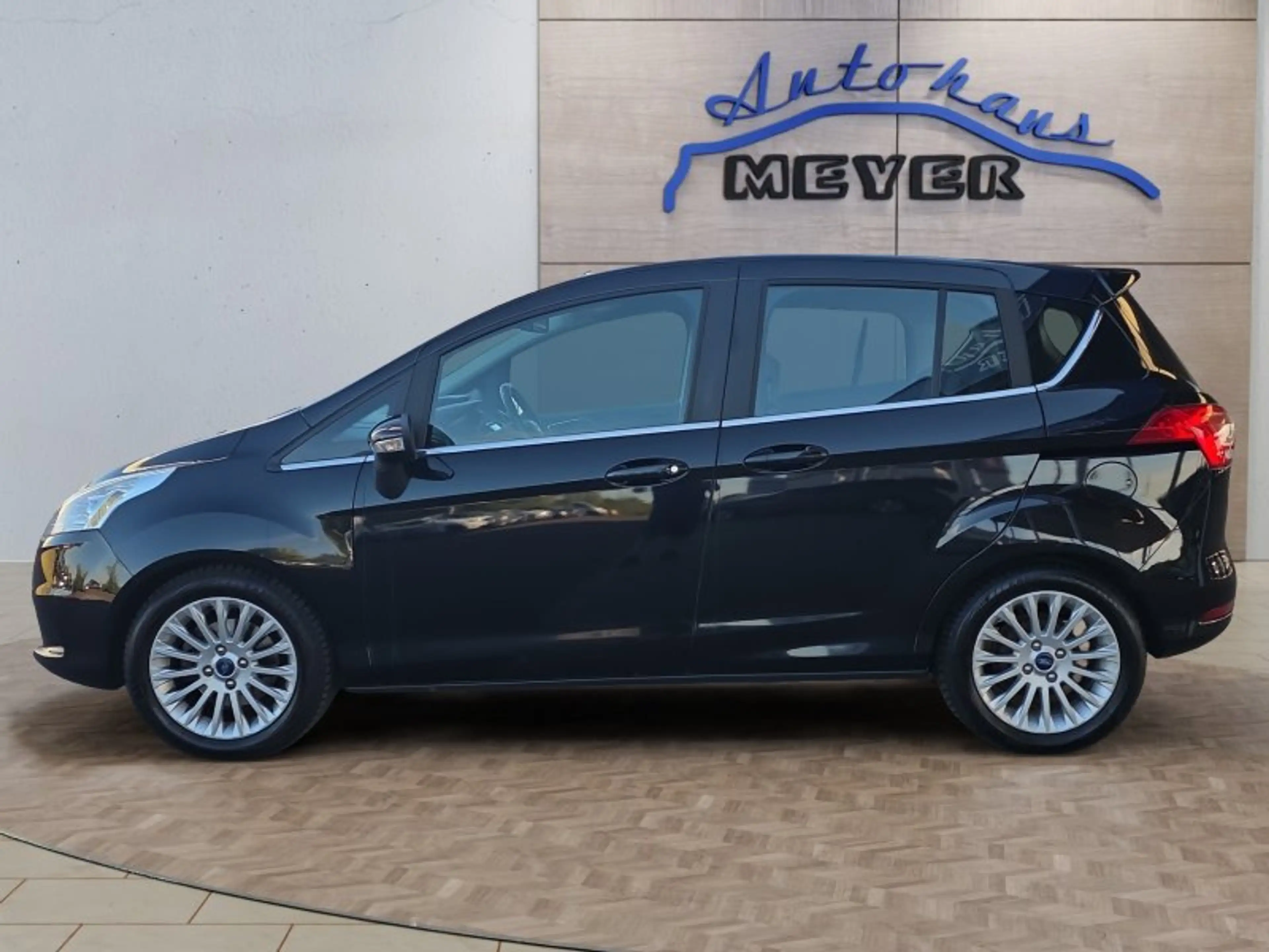 Ford B-Max 1.0 125PS 16*Alu/Navi/Pano/Winterp/Keyless — photo 2