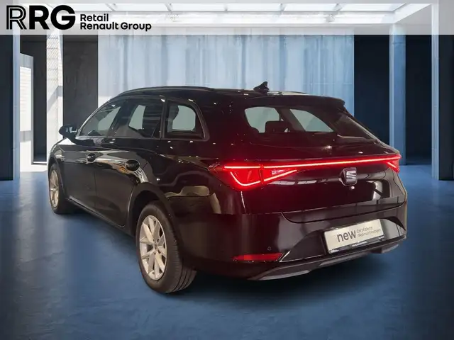 Seat Leon view 4