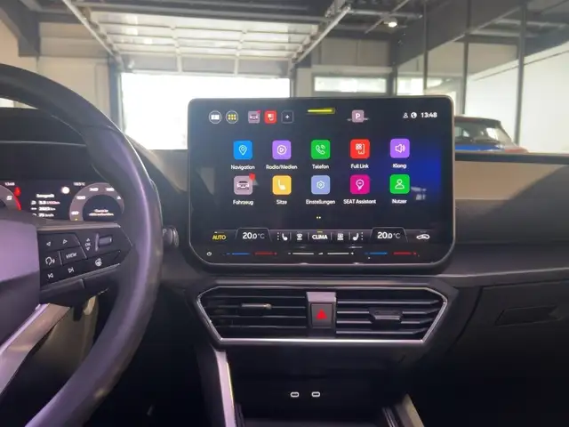 Seat Leon view 12