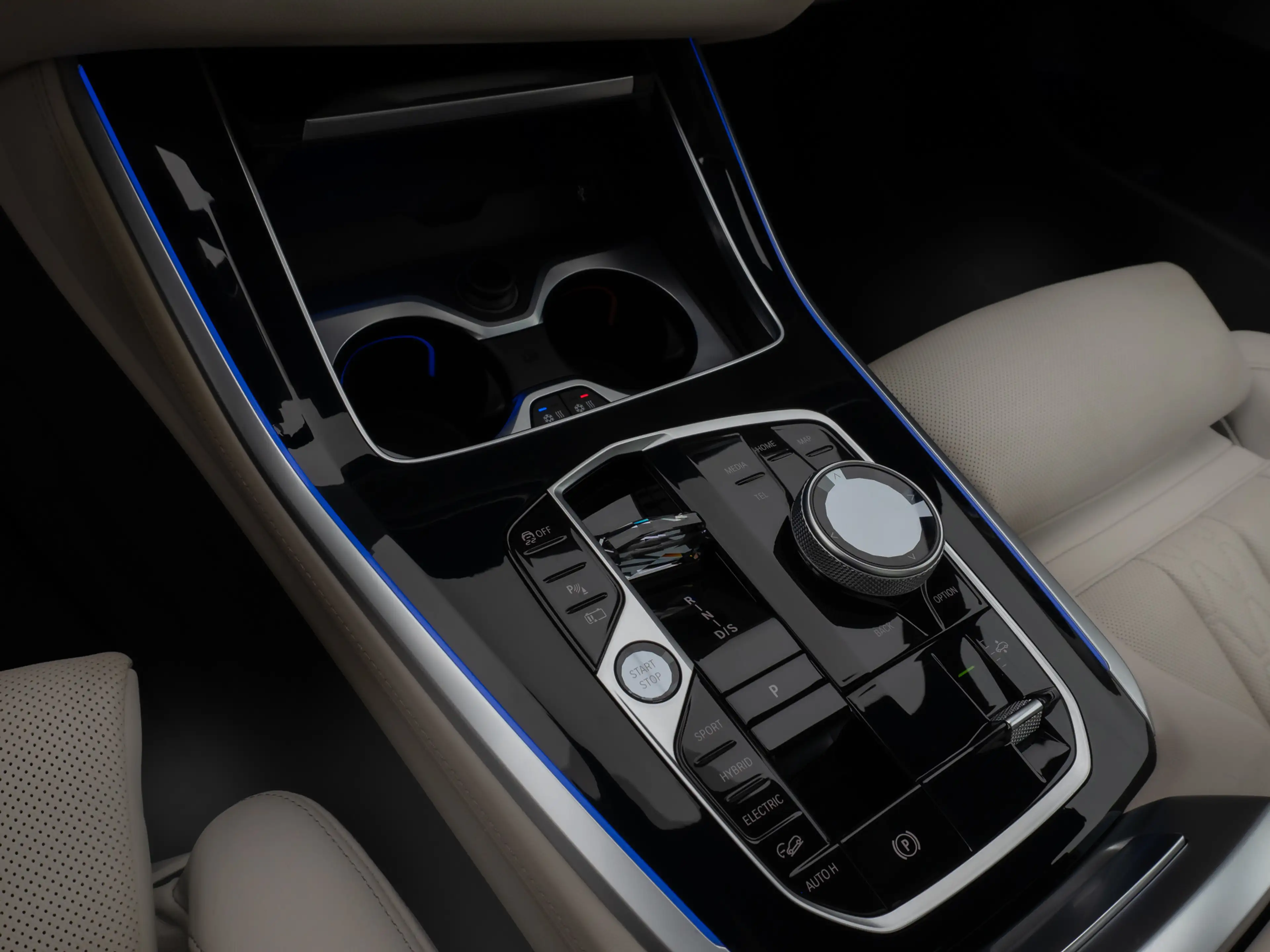 BMW X5 M Sport Pro Pano SoftCL 360°HUD DAB H K — photo 22