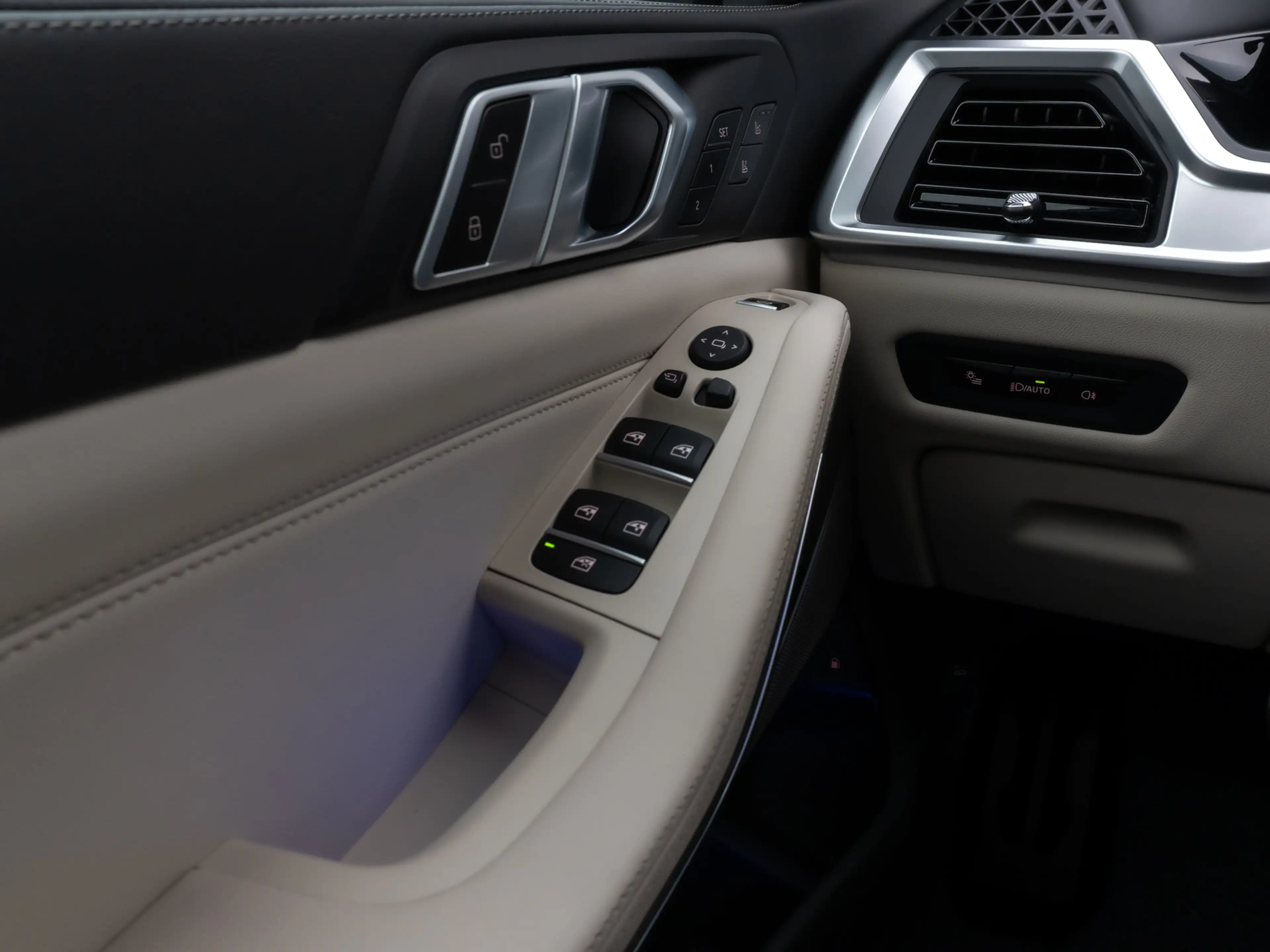 BMW X5 M Sport Pro Pano SoftCL 360°HUD DAB H K — photo 35