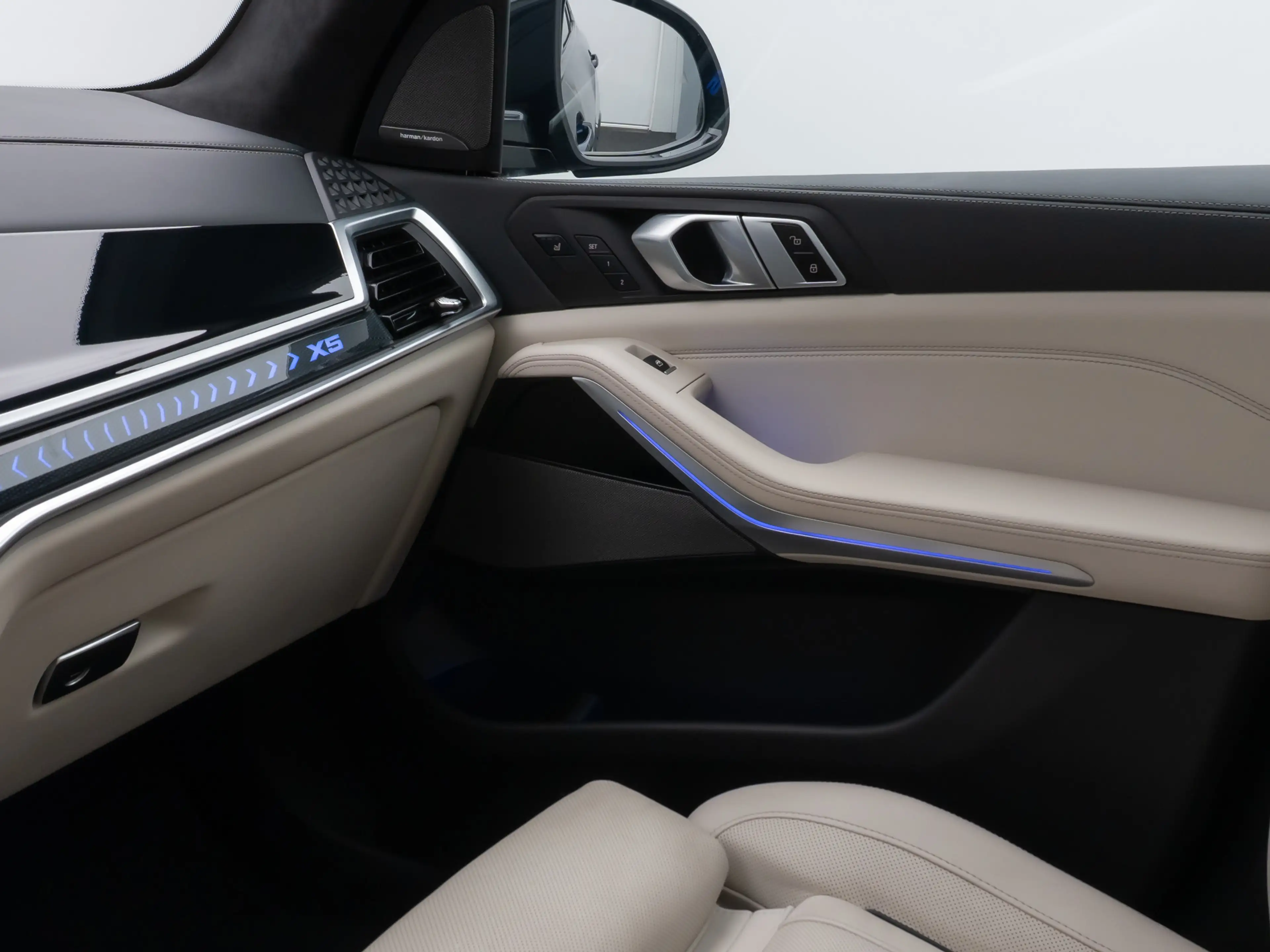 BMW X5 M Sport Pro Pano SoftCL 360°HUD DAB H K — photo 34