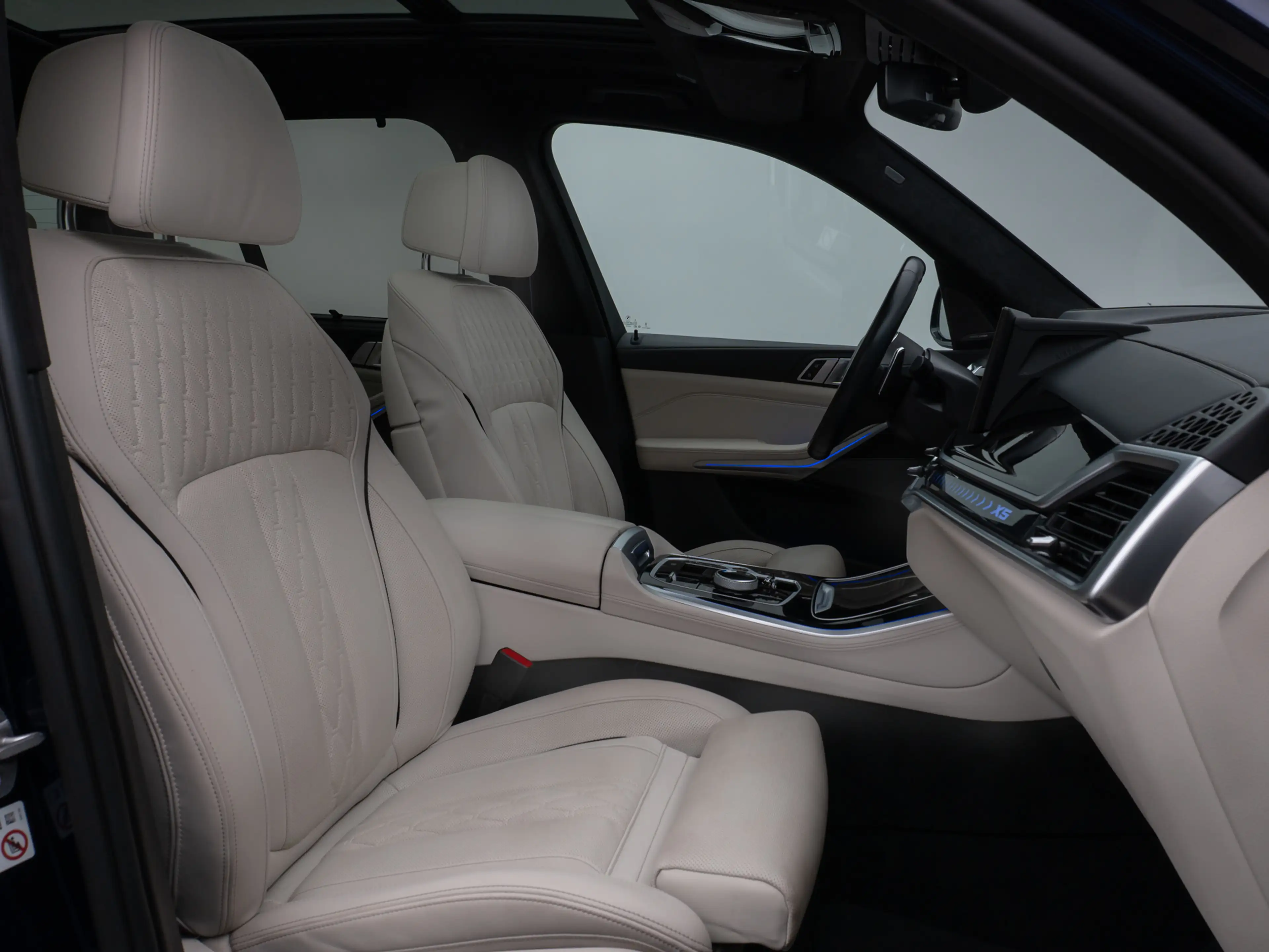 BMW X5 M Sport Pro Pano SoftCL 360°HUD DAB H K — photo 37