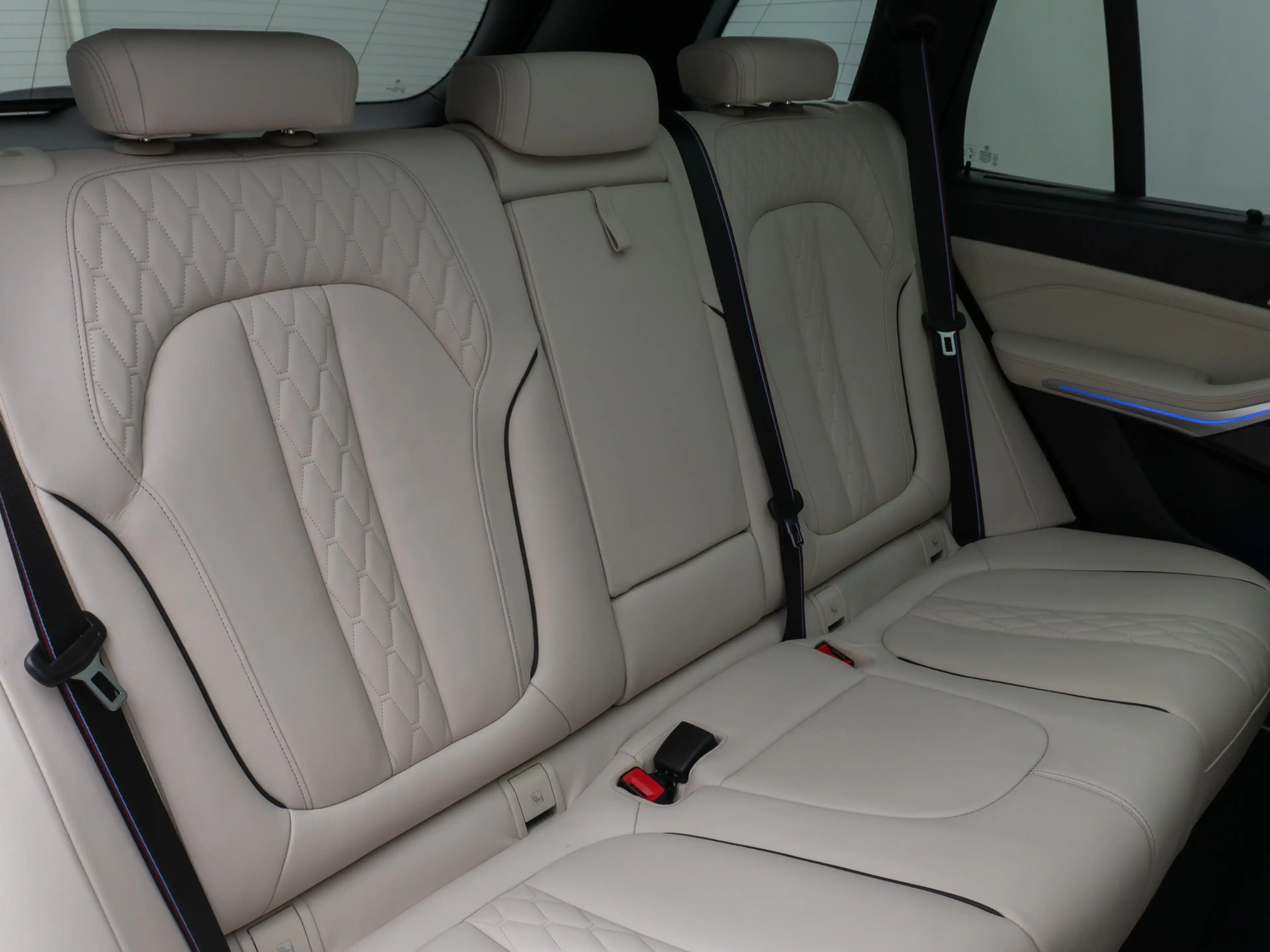 BMW X5 M Sport Pro Pano SoftCL 360°HUD DAB H K — photo 27