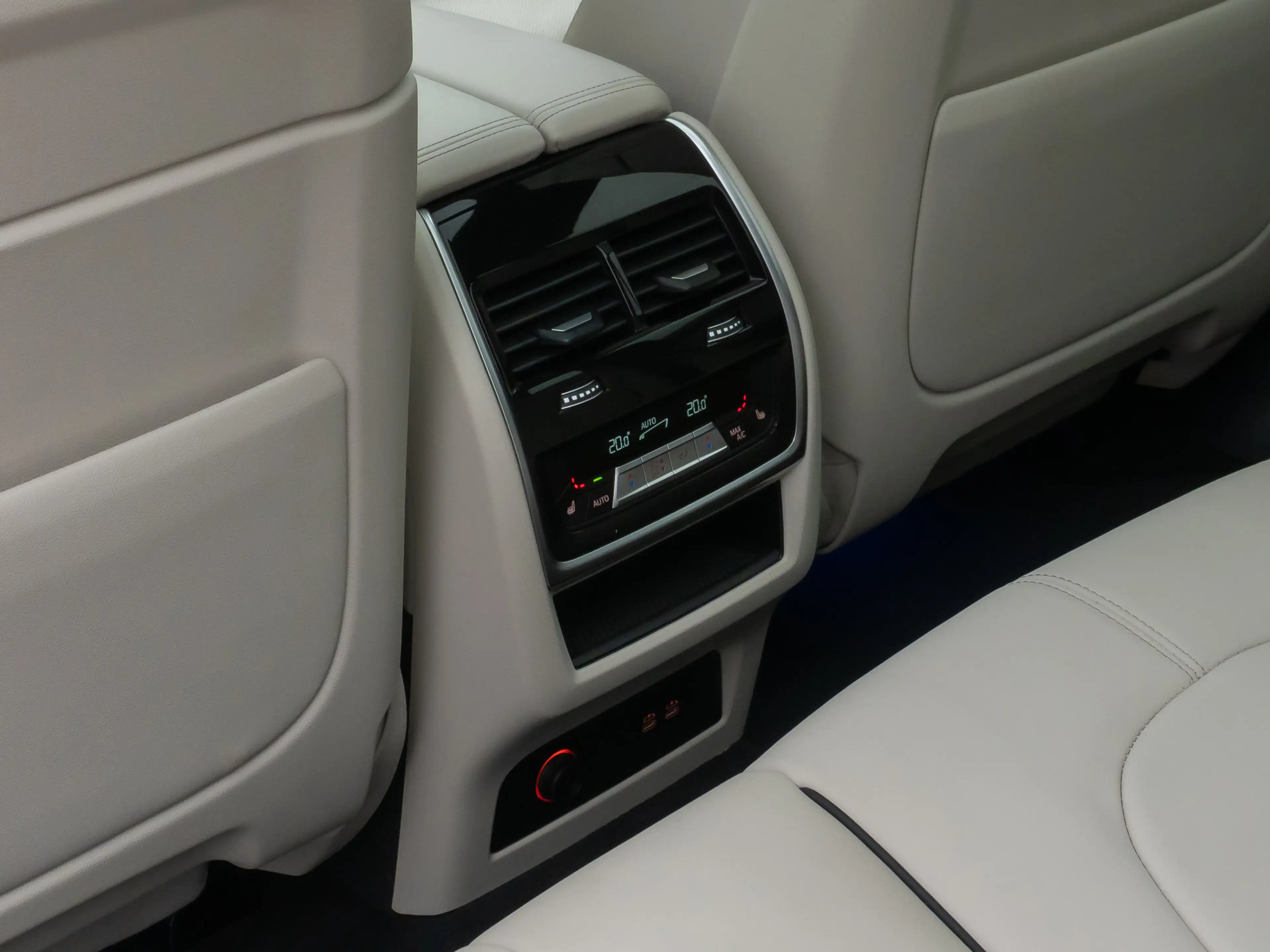BMW X5 M Sport Pro Pano SoftCL 360°HUD DAB H K — photo 28