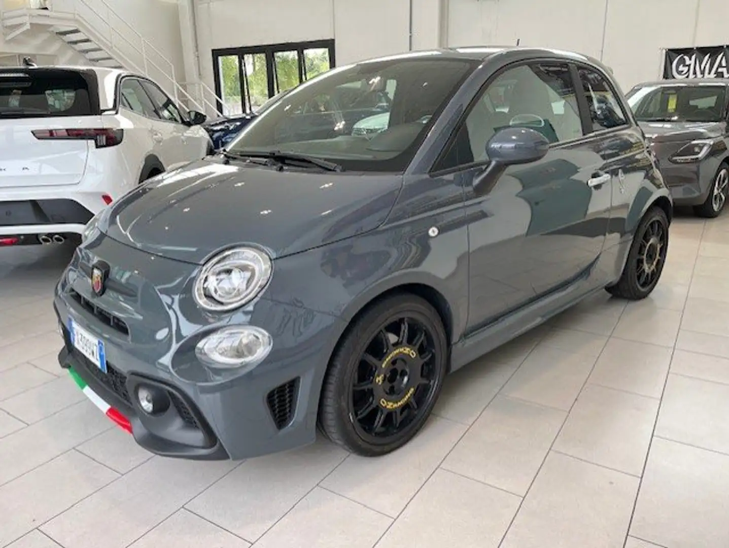 Abarth 595 595 1.4 t-jet 145cv my18 70 th Anniversary Gris - 2