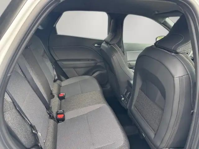 Renault Captur view 13