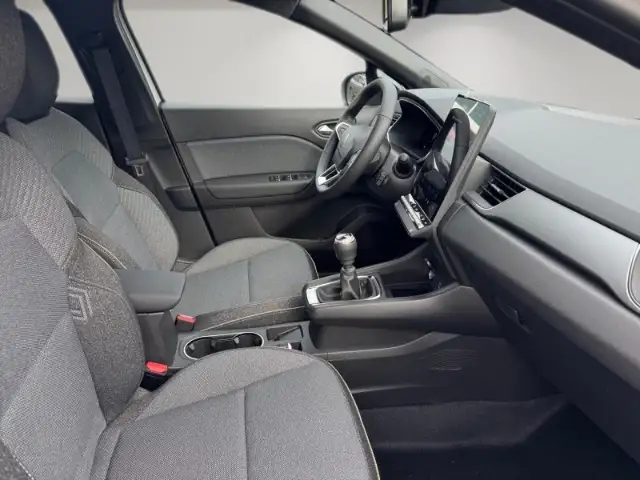 Renault Captur view 14