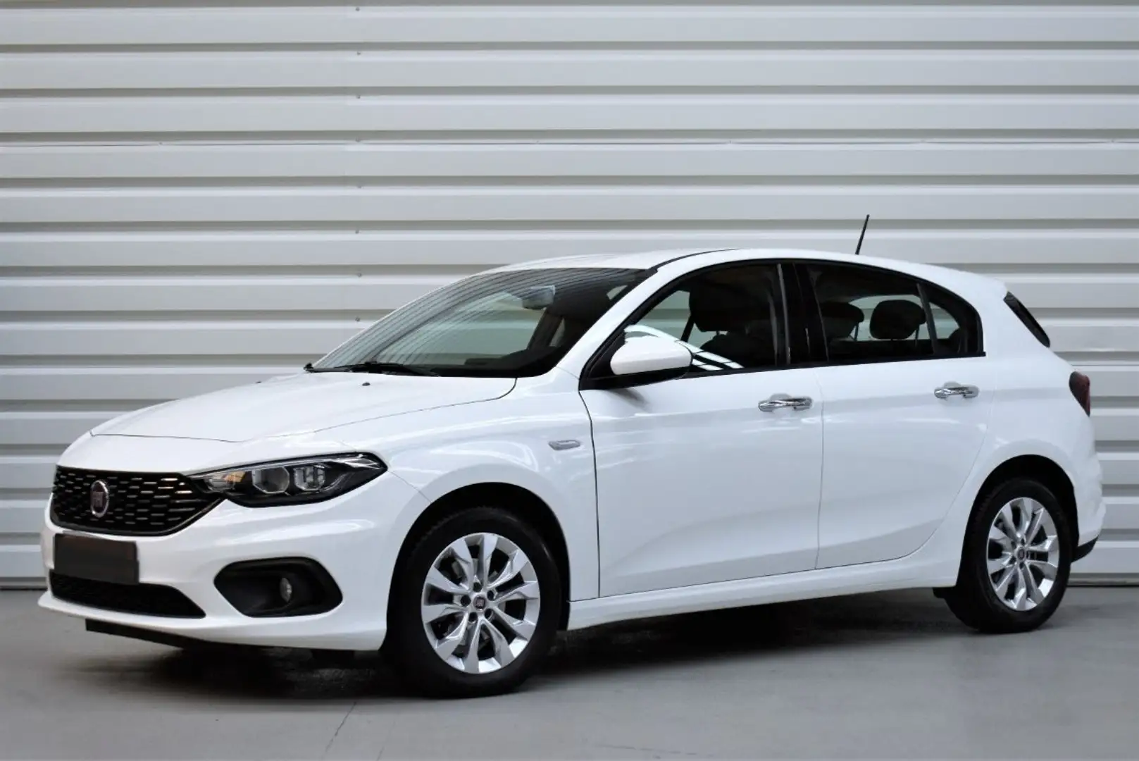 Fiat Tipo Tipo 5p 1.3 mjt Easy s Bianco - 1
