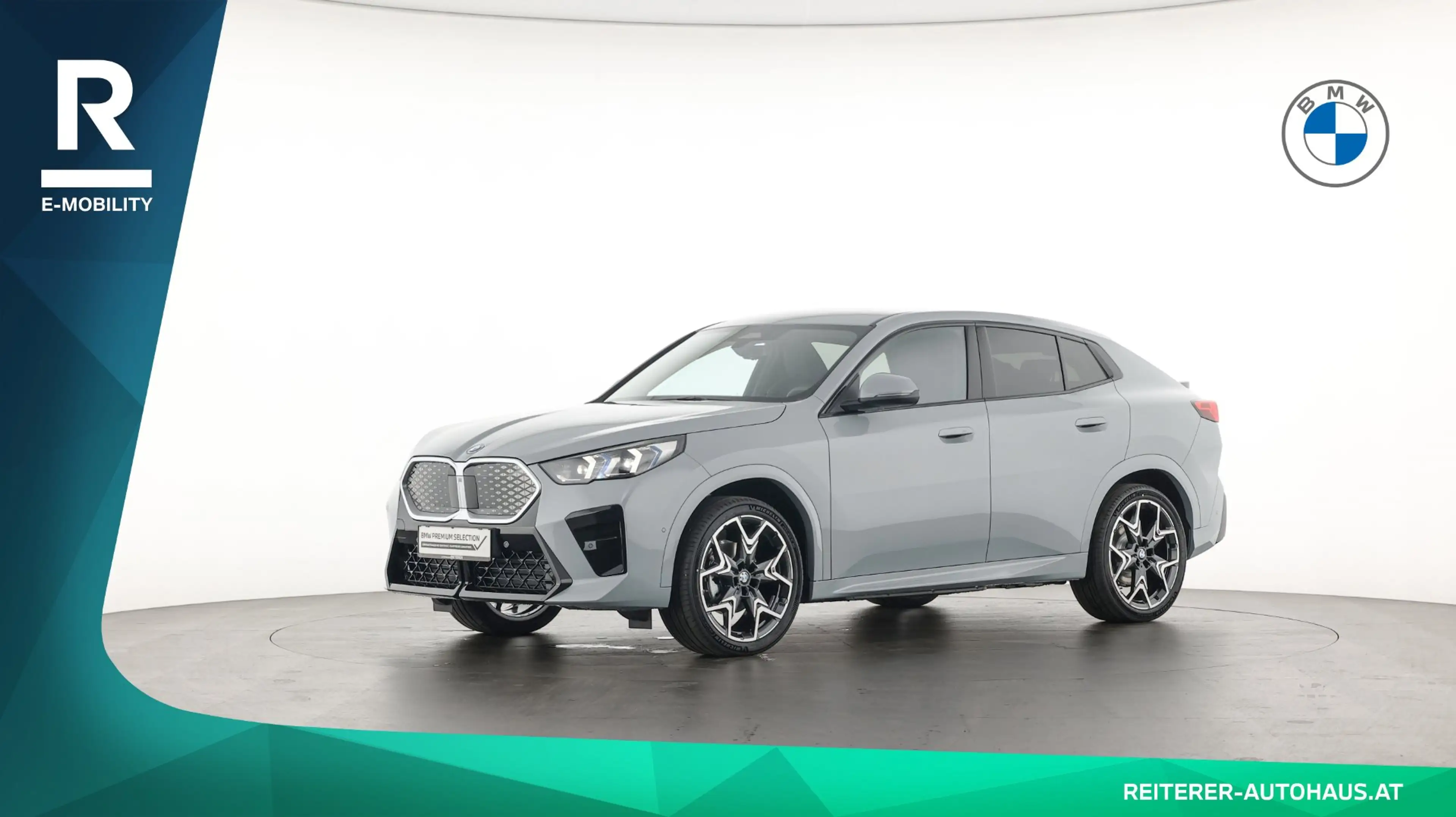 BMW iX2 eDrive20 *M-Sportpaket *Adaptives M Fahrwerk *AHK — photo 3