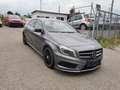 Mercedes-Benz A 180 AMG Line Gris - thumbnail 1