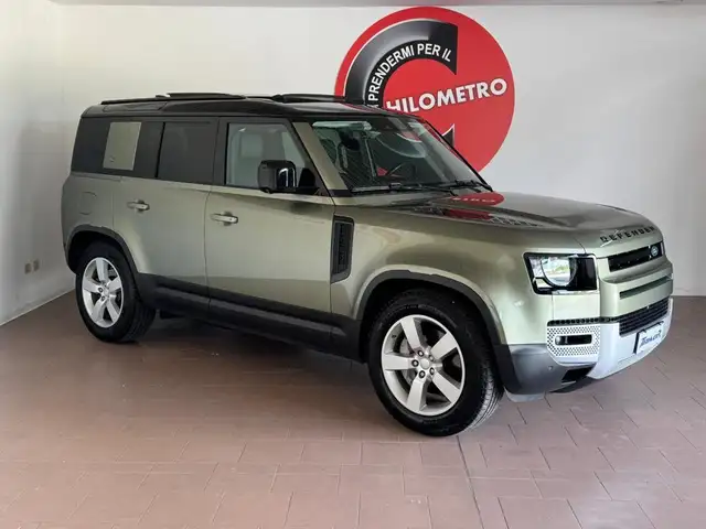 Land Rover Defender 110 main image