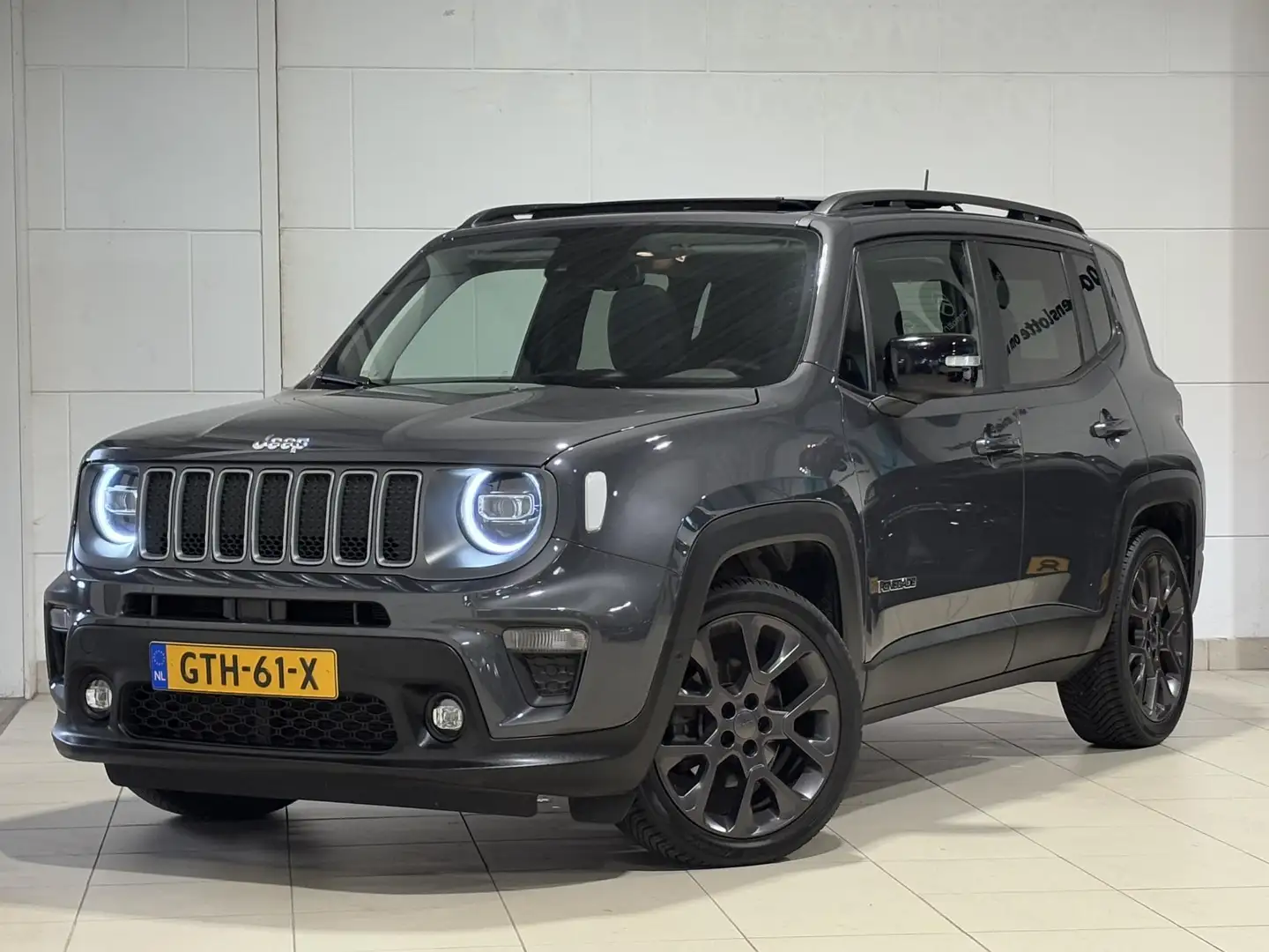 Jeep Renegade 1.5 Turbo e-Hybrid S 130pk | SCHUIF/KANTELDAK | LE Grau - 2