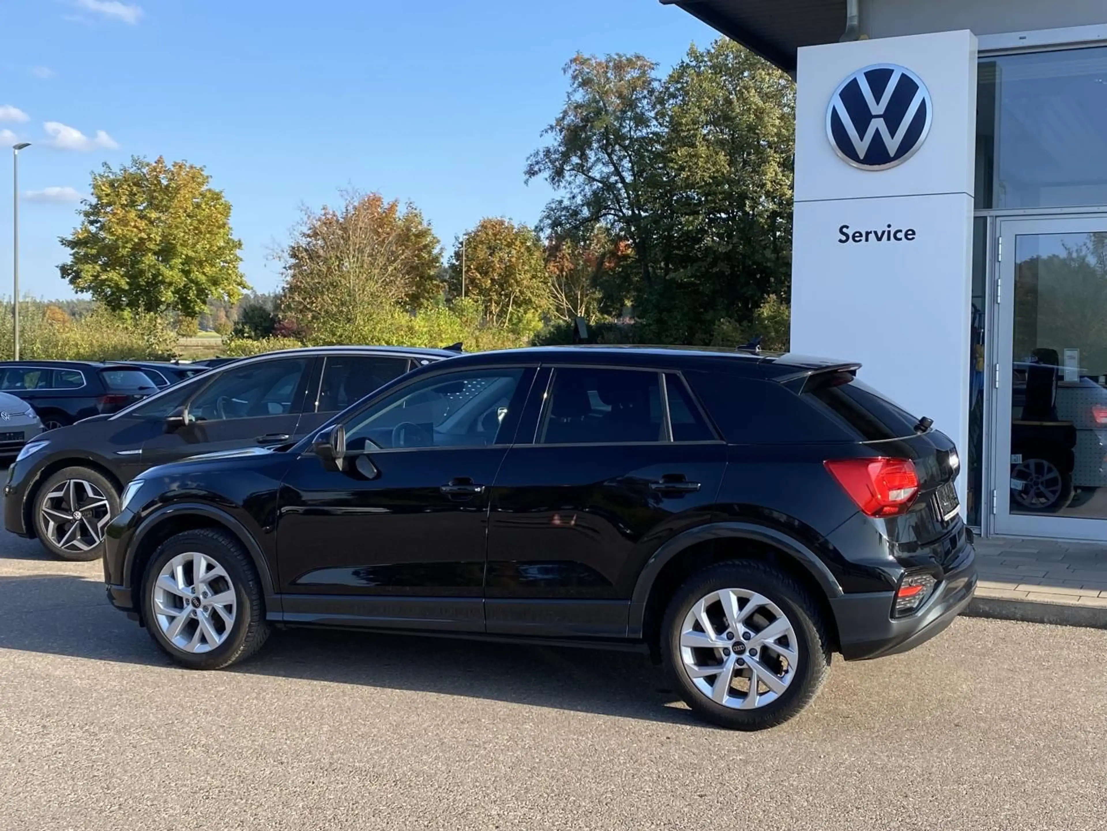 Audi Q2 1.5 TSI S-tronic advanced NAVI+KAMERA+LED+DAB — photo 3