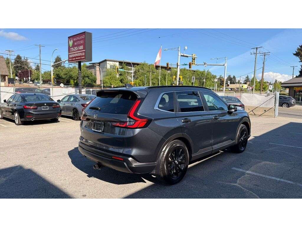 2024 Honda CR-V — view 5