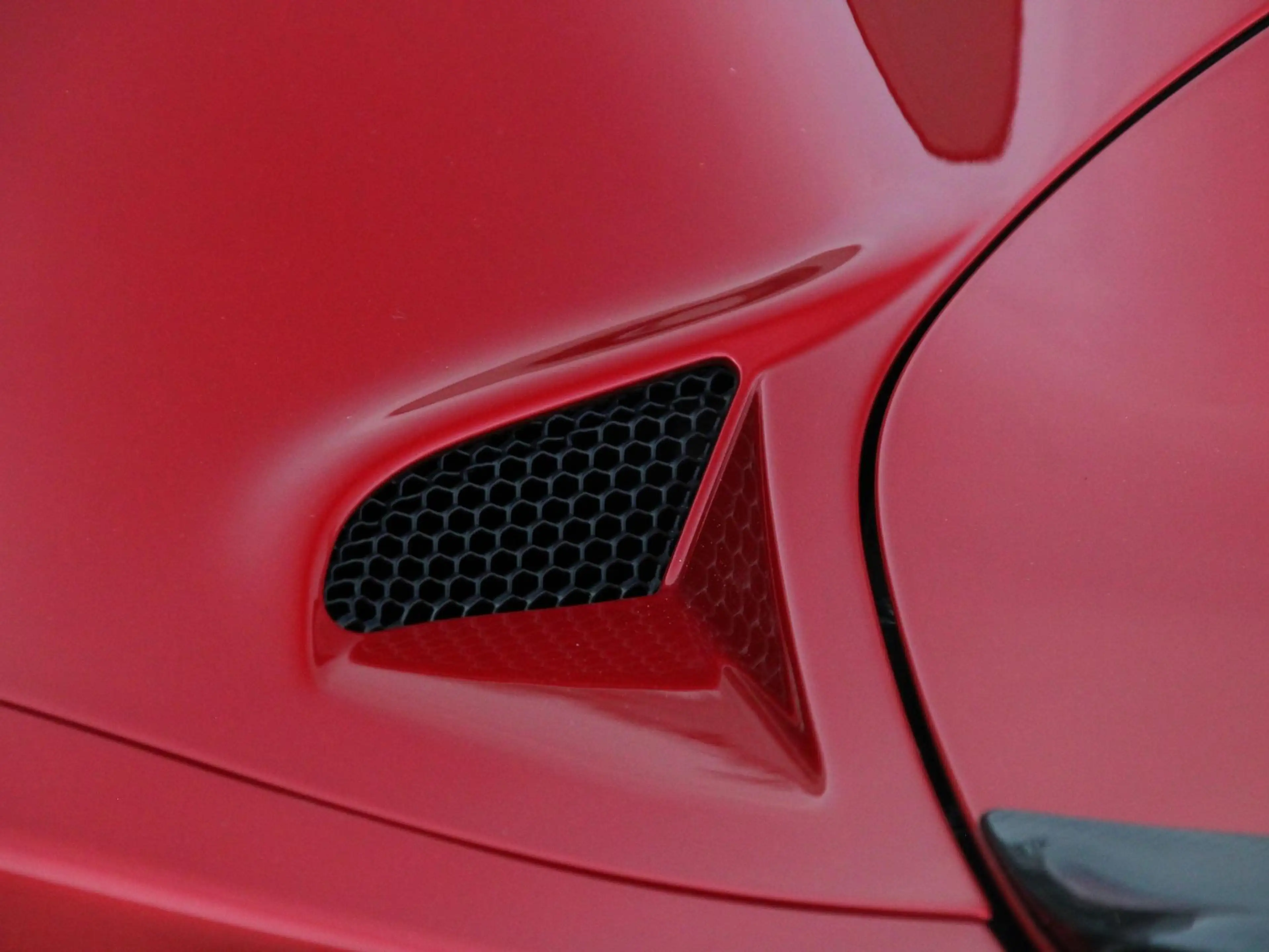 Alfa Romeo 4C TCT Launch Edition — photo 25