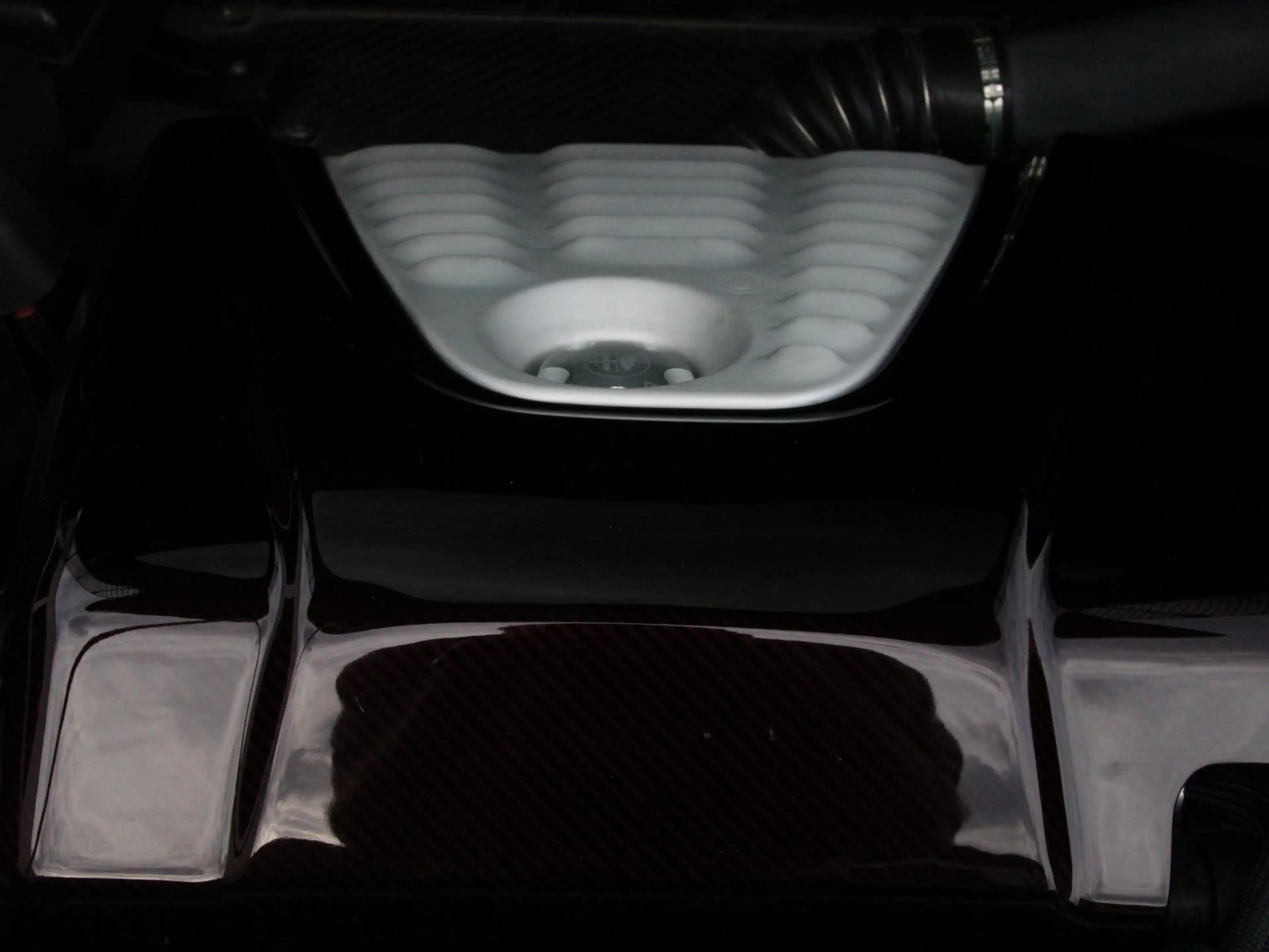 Alfa Romeo 4C TCT Launch Edition — photo 27