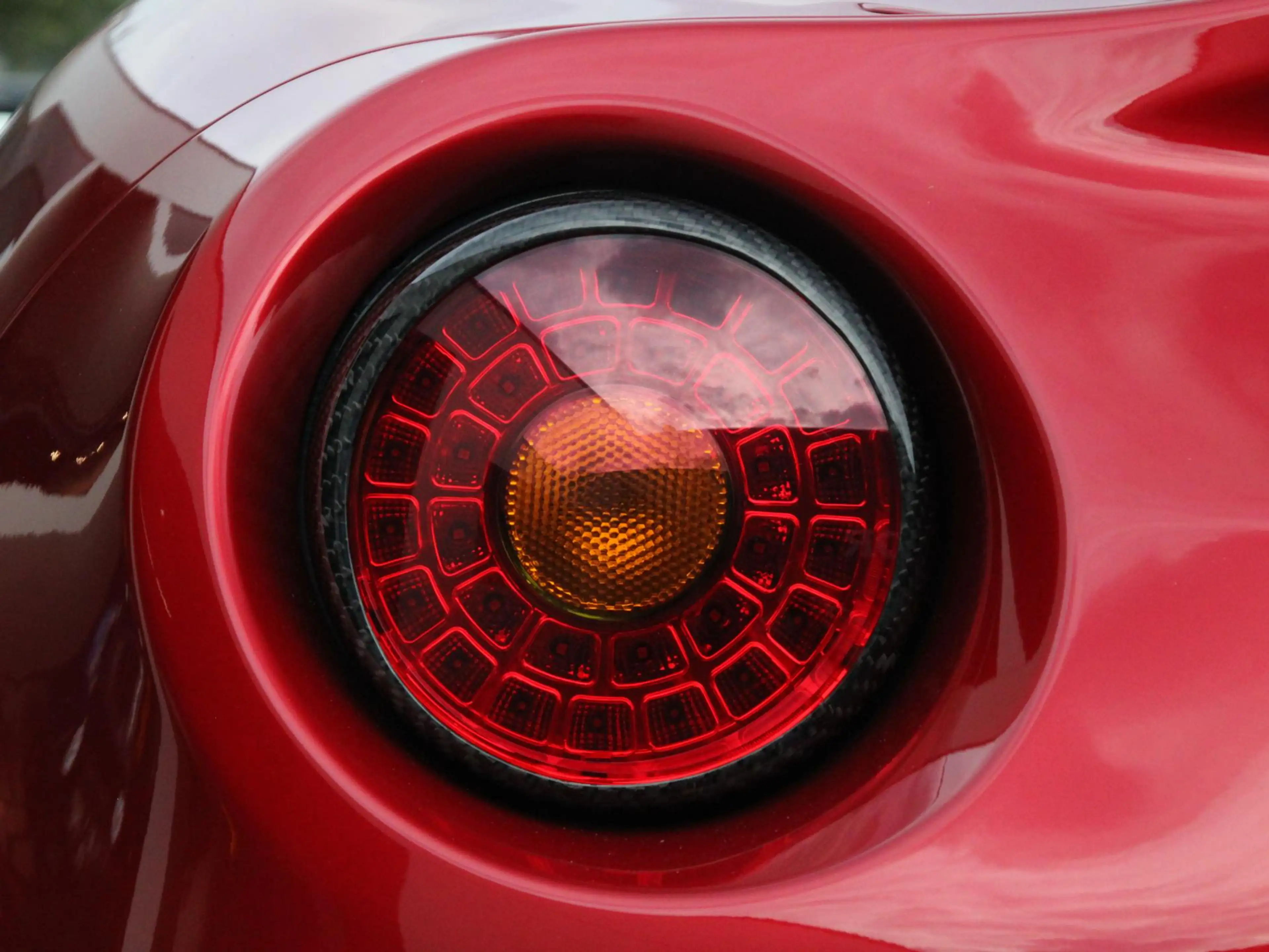 Alfa Romeo 4C TCT Launch Edition — photo 24
