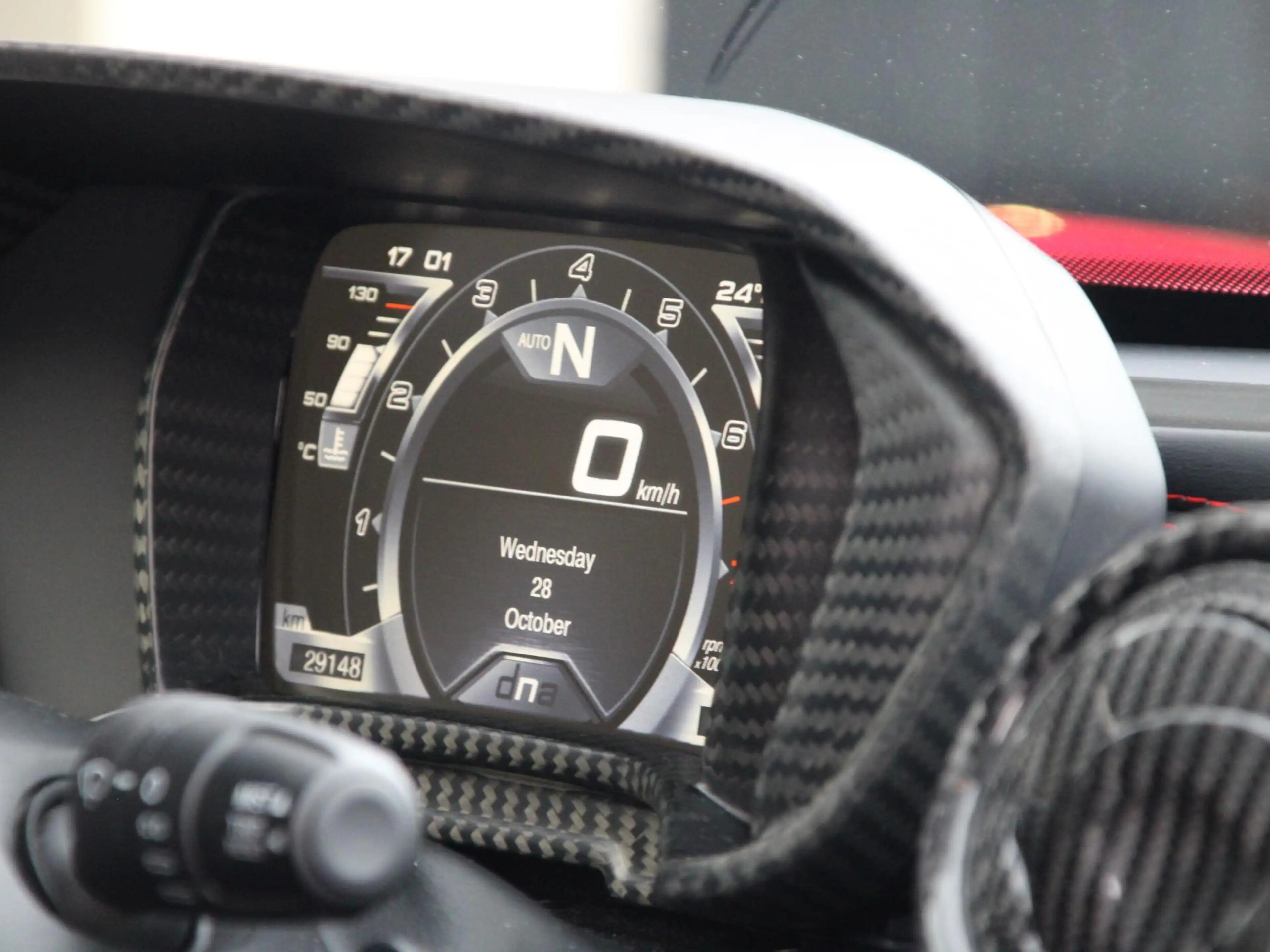 Alfa Romeo 4C TCT Launch Edition — photo 46