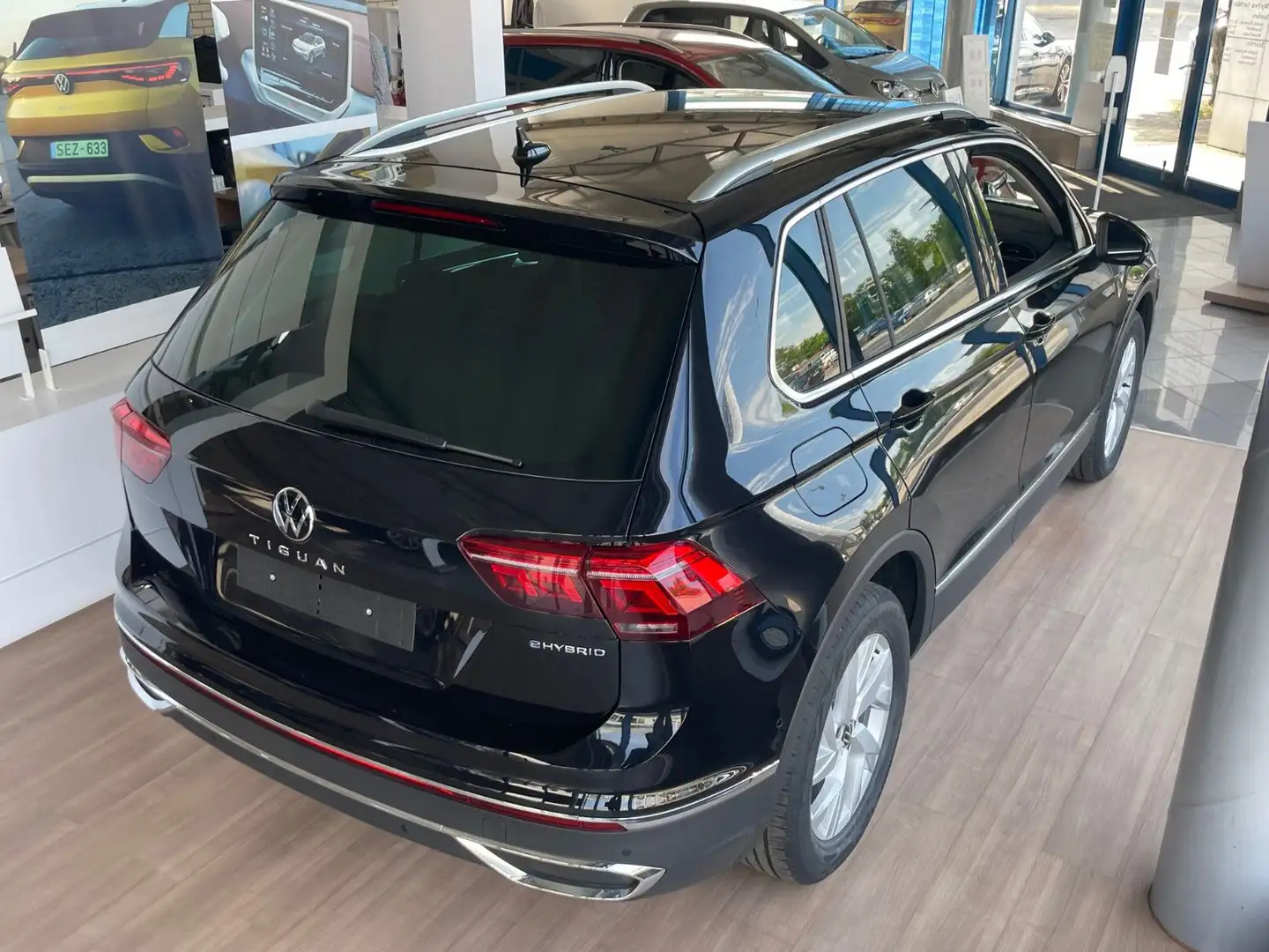 Volkswagen Tiguan eHybrid TSI DSG Elegance AHK Matrix Pano Noir - 2