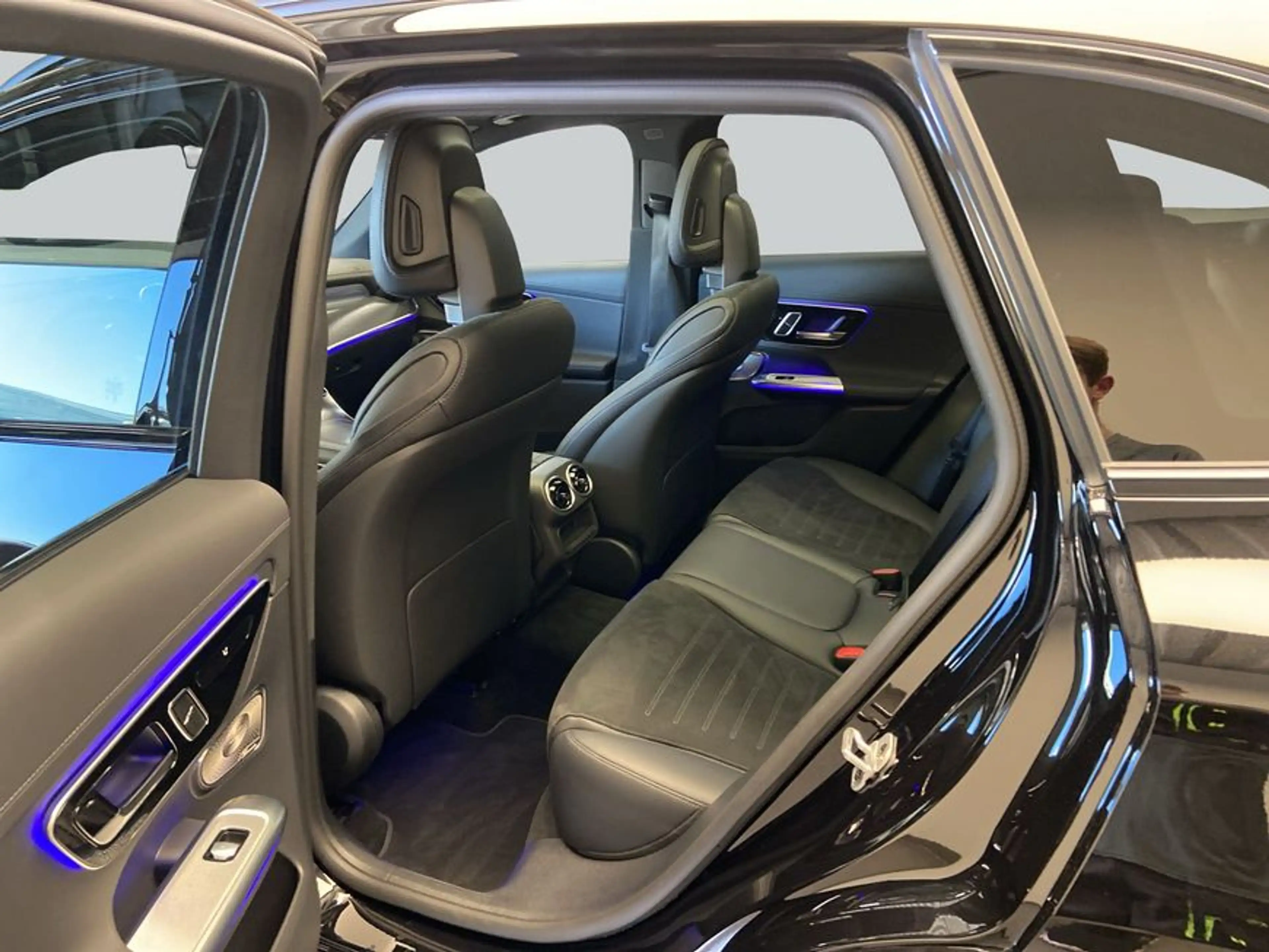 Mercedes-Benz GLC 300 GLC — photo 12