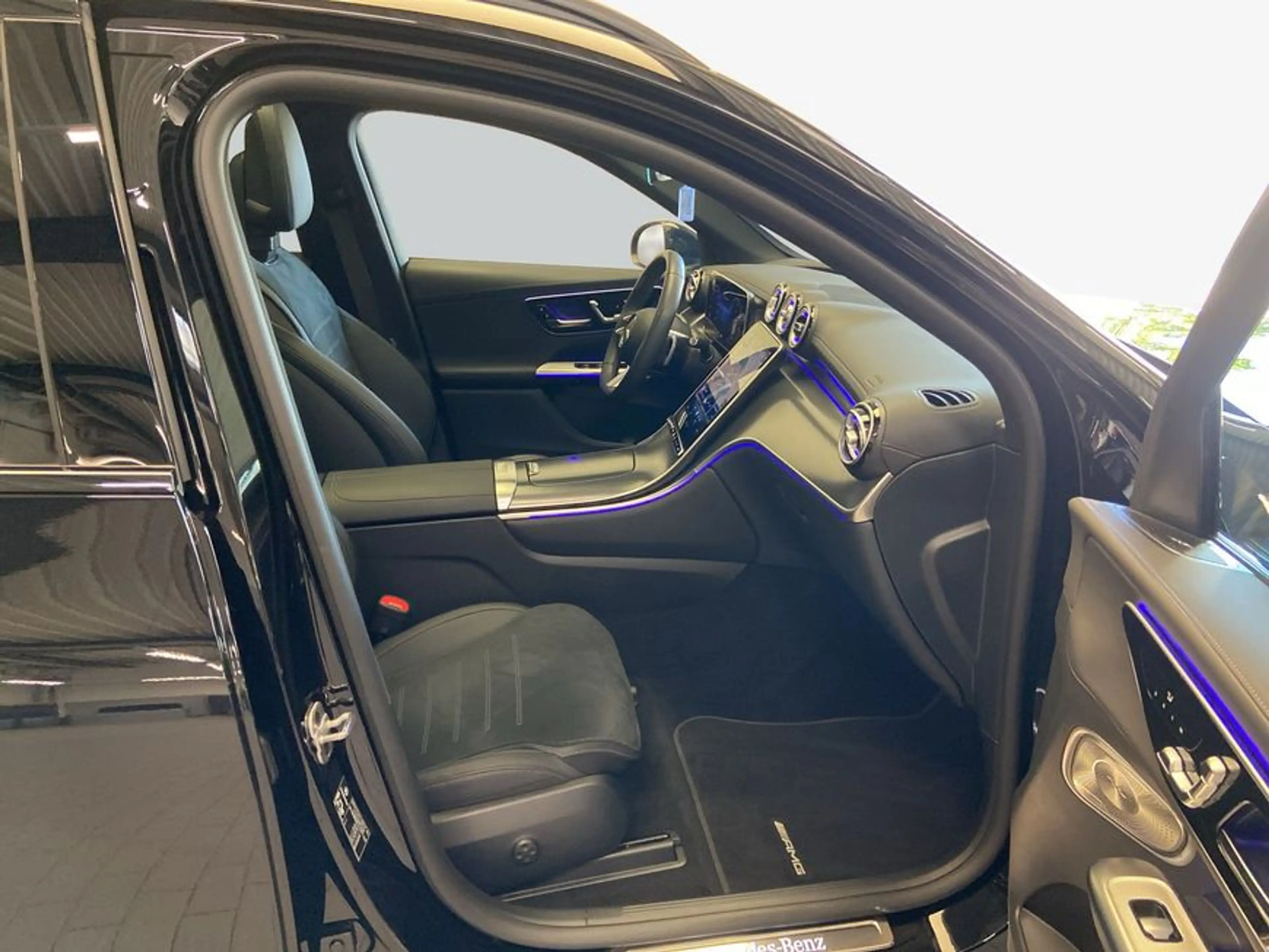 Mercedes-Benz GLC 300 GLC — photo 13