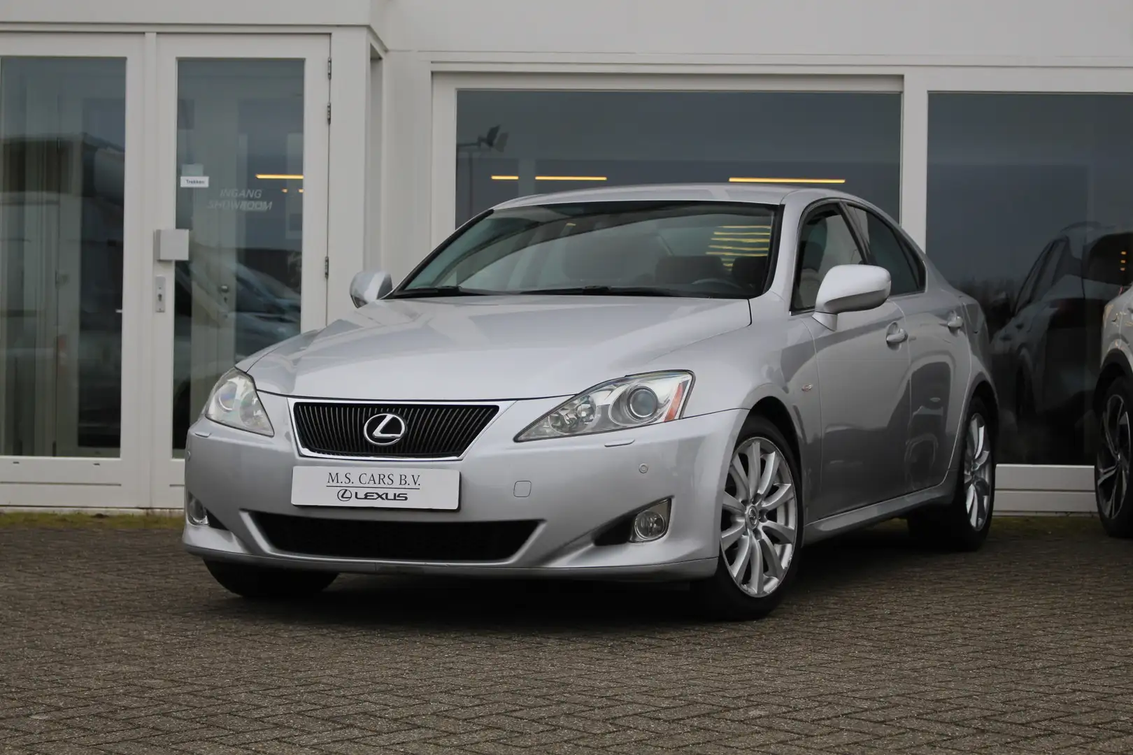 Lexus IS 250 Executive I V6 I Navi I Mark Lev. I Camera Silber - 1