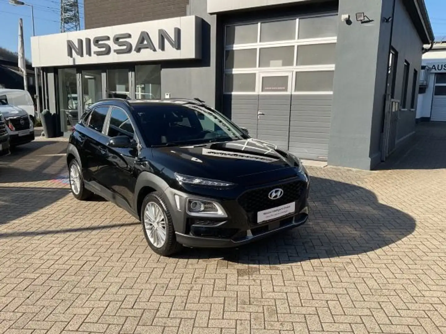 Hyundai KONA 1.0T-GDI YES! Plus HUD Navi Kamera SH KRELL Schwarz - 2
