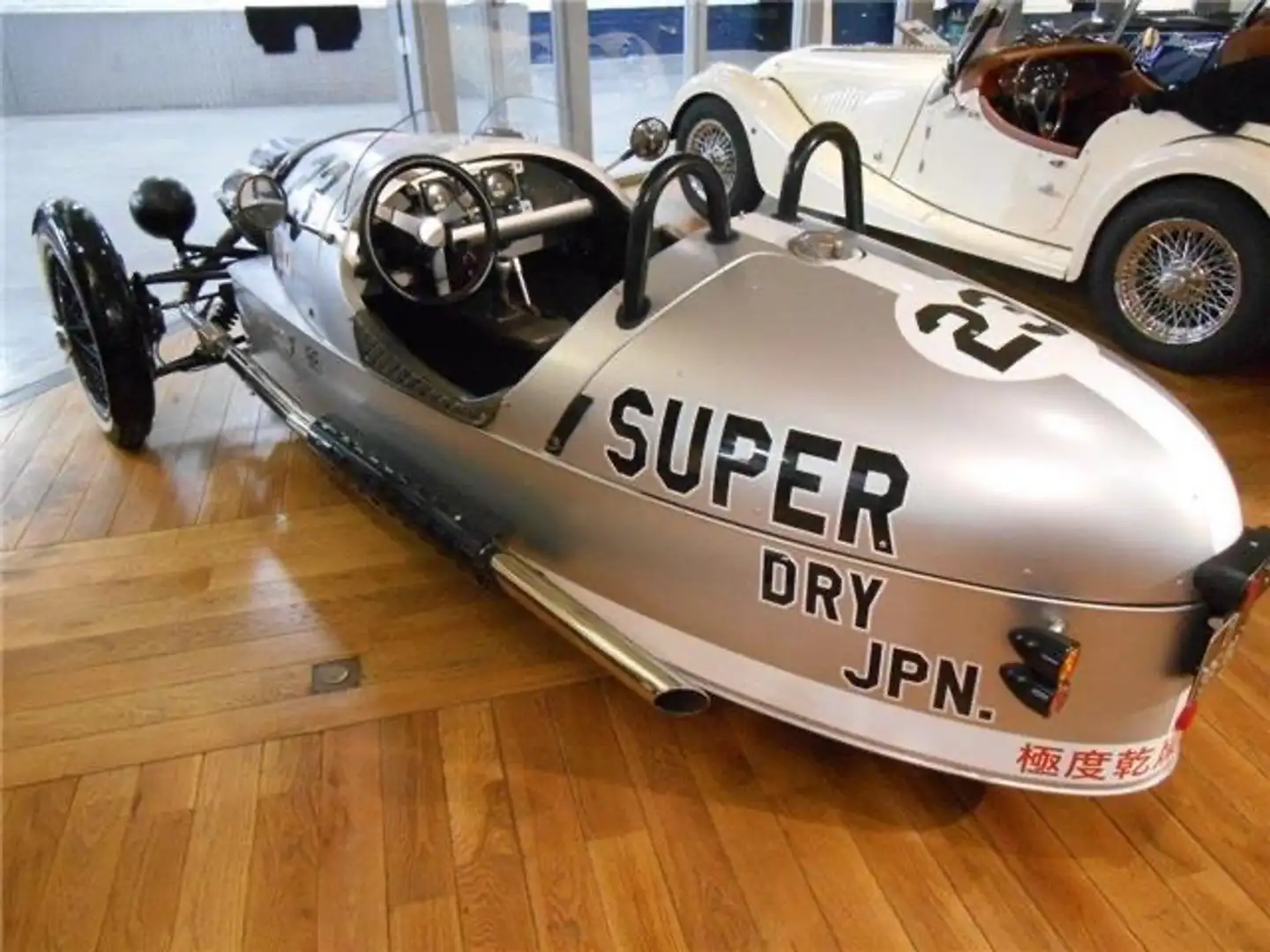 Morgan 3-Wheeler superdry Zilver - 1