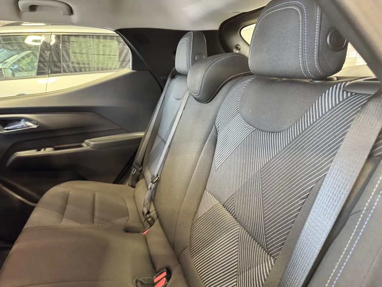 Chevrolet Bolt снимка Chevrolet Bolt