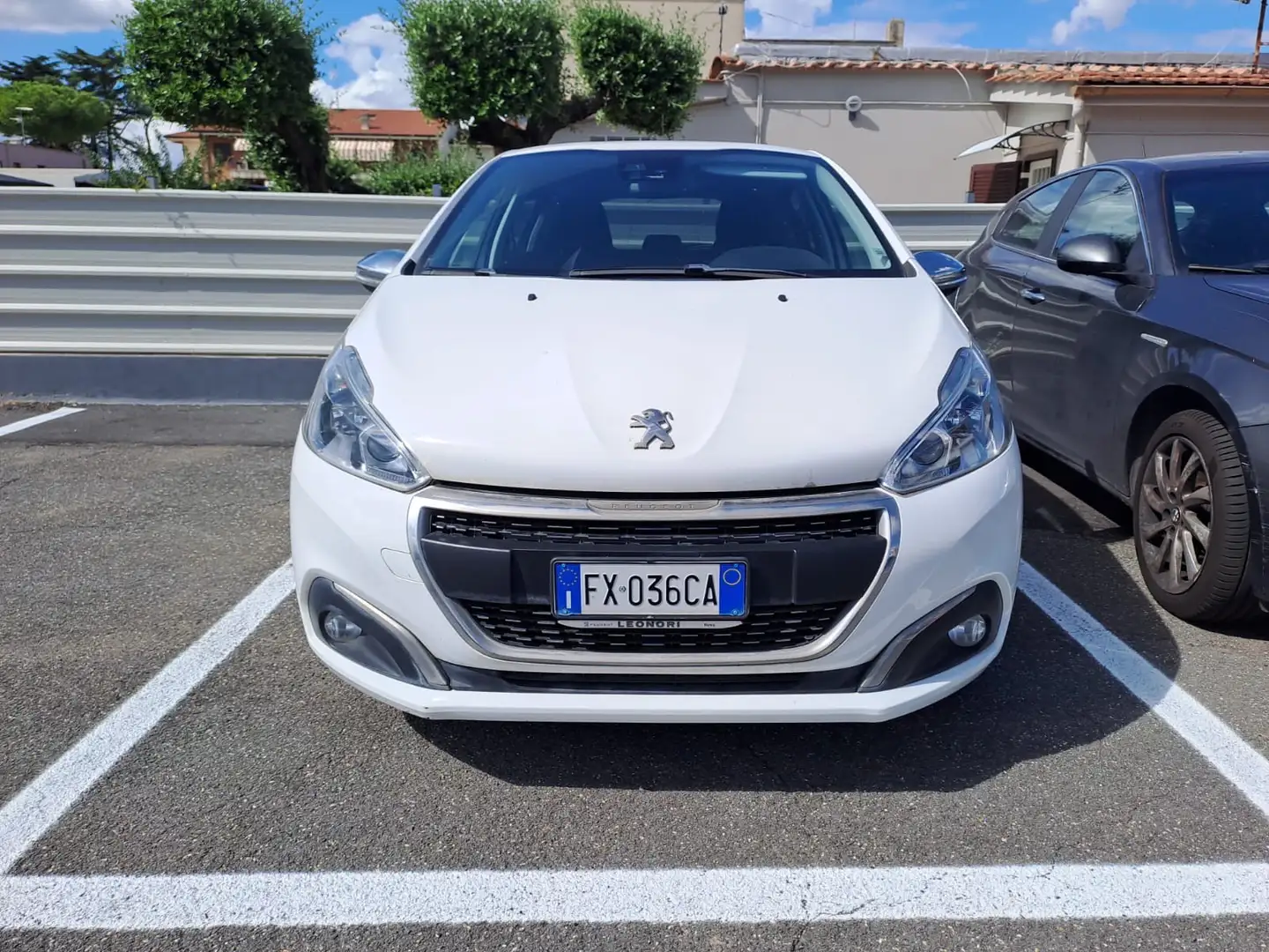 Peugeot 208 1.2 SIGNATURE *MOTORE GUASTO**UNIPRO* Bianco - 1