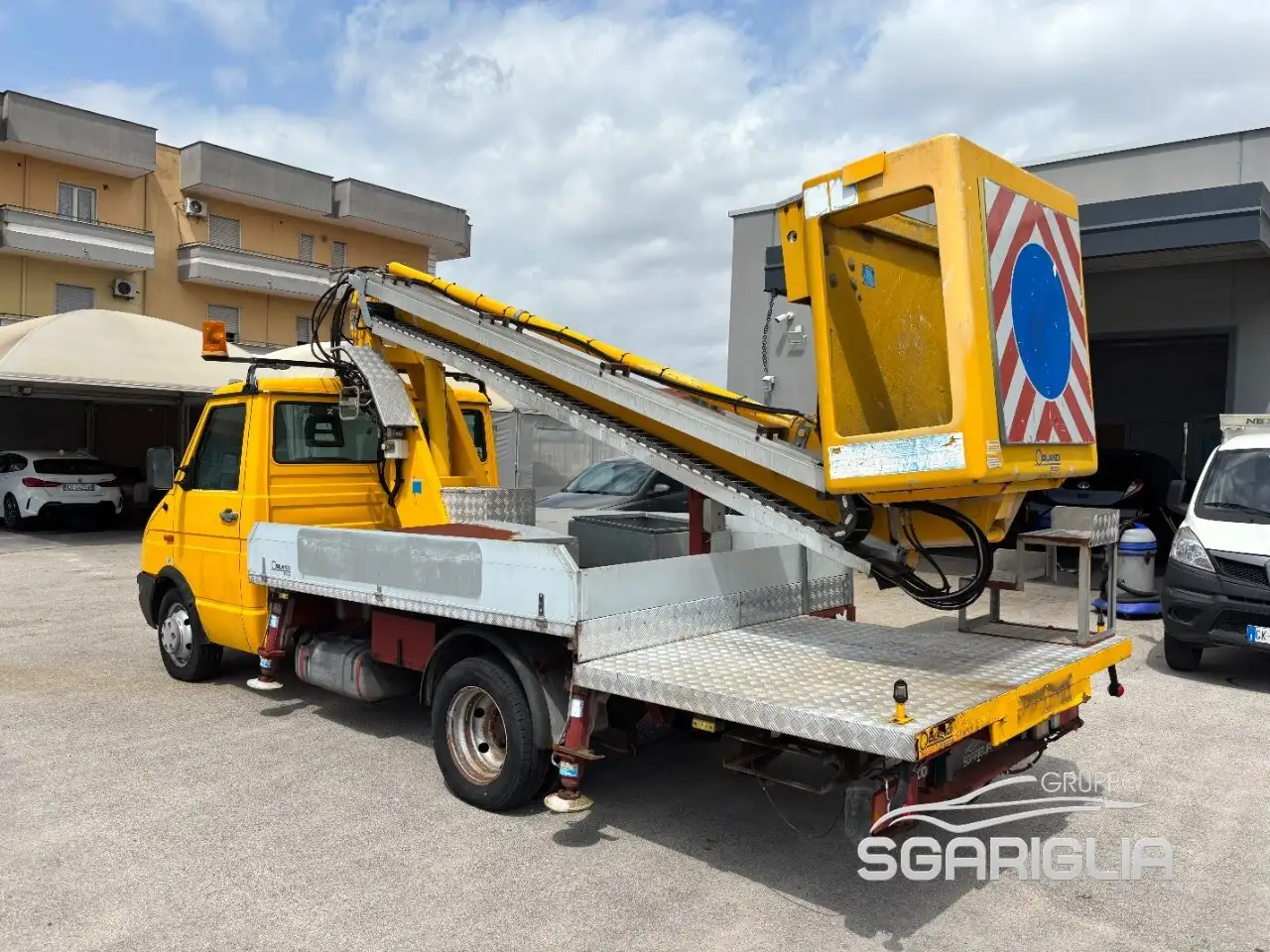 Iveco Daily Cestello Piattaforma, foto 4