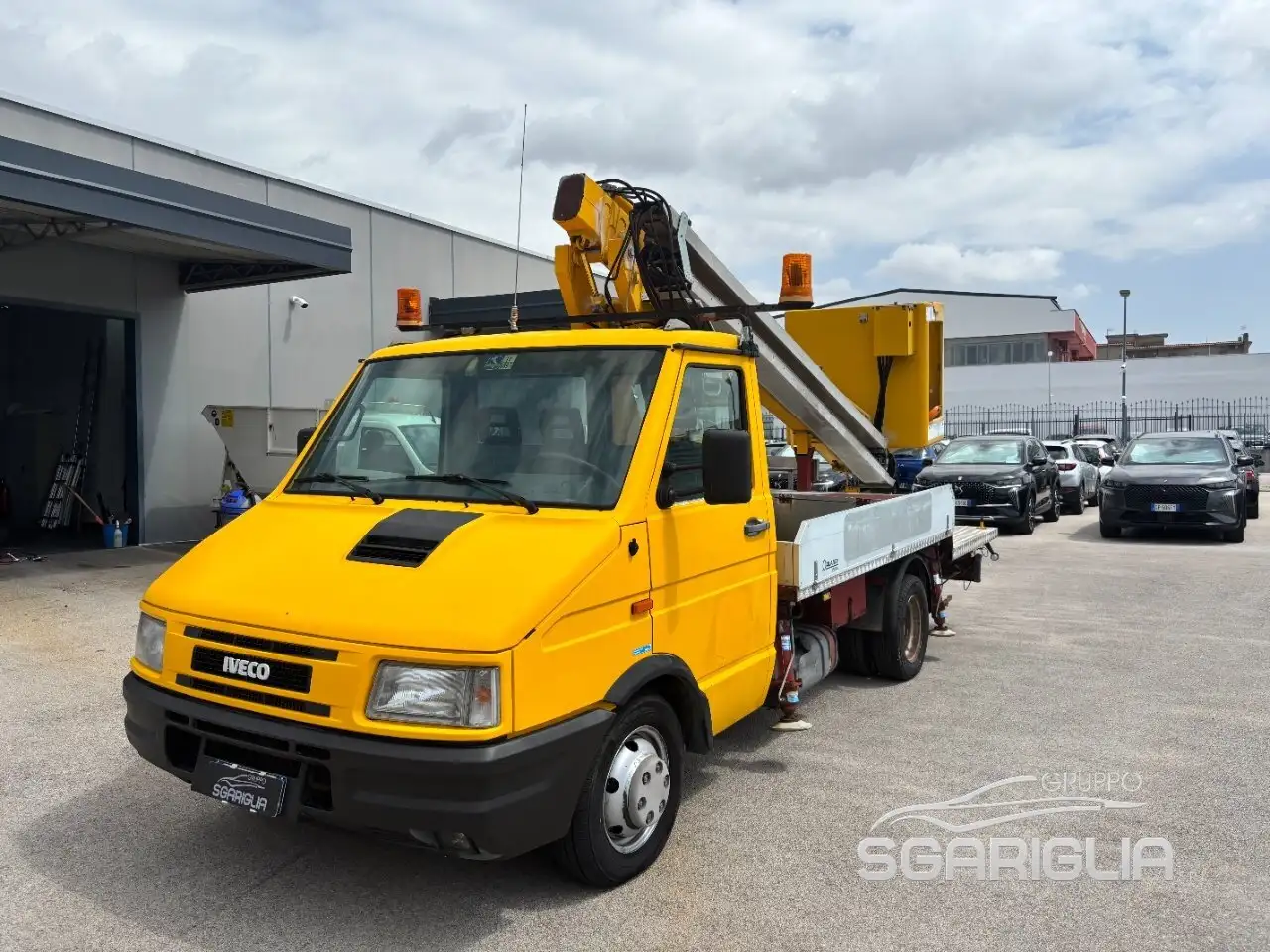 Iveco Daily Cestello Piattaforma, foto 3