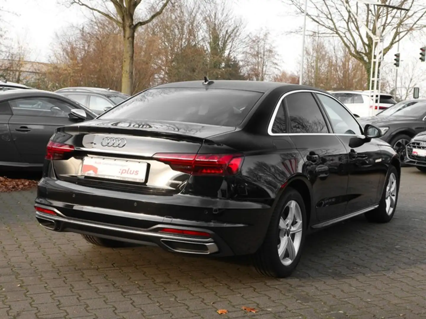 Audi A4 40 TDI quattro Advanced LED Sports. Navi+ ACC B... Schwarz - 2