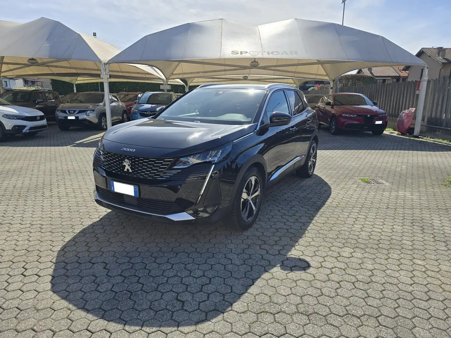 Peugeot 3008 BlueHDi 130 S&S Allure Pack Zwart - 1